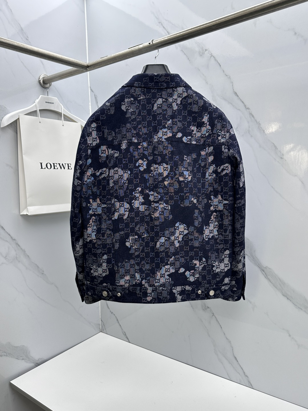 Cheap Gucci Jeans Jackets For Men in 229194, $165 USD- [IB229194] - Replica Gucci Jeans Jackets For Men