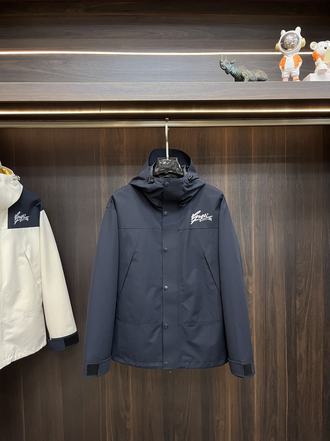 Cheap Gucci Thin Jackets For Men in 229198, $135 USD- [IB229198] - Replica Gucci Thin Jackets For Men