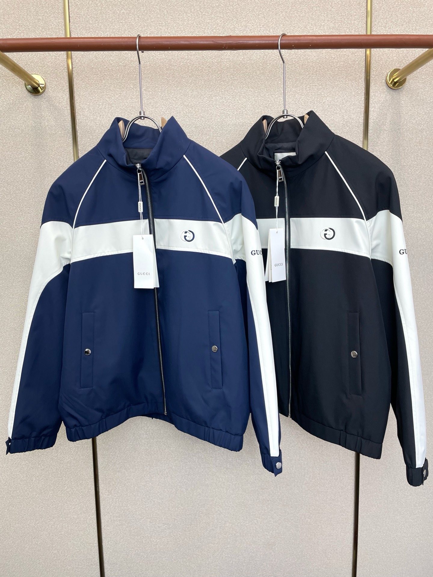 Cheap Gucci Tracksuits for Men in 229214, $135 USD- [IB229214] - Replica Gucci Thin Jackets For Men
