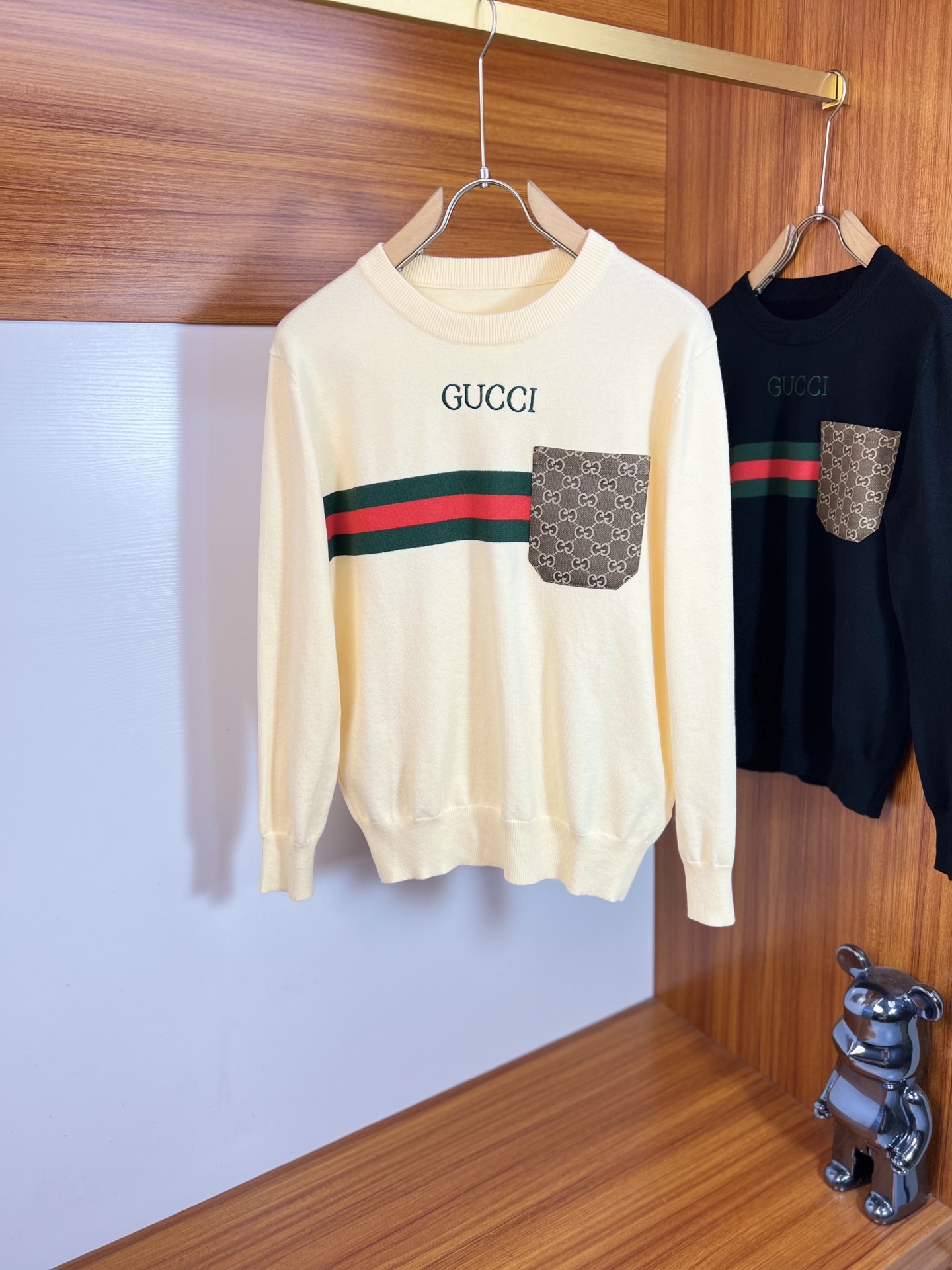Cheap Gucci Sweaters for Men in 229216, $70 USD- [IB229216] - Replica Gucci Sweaters for Men