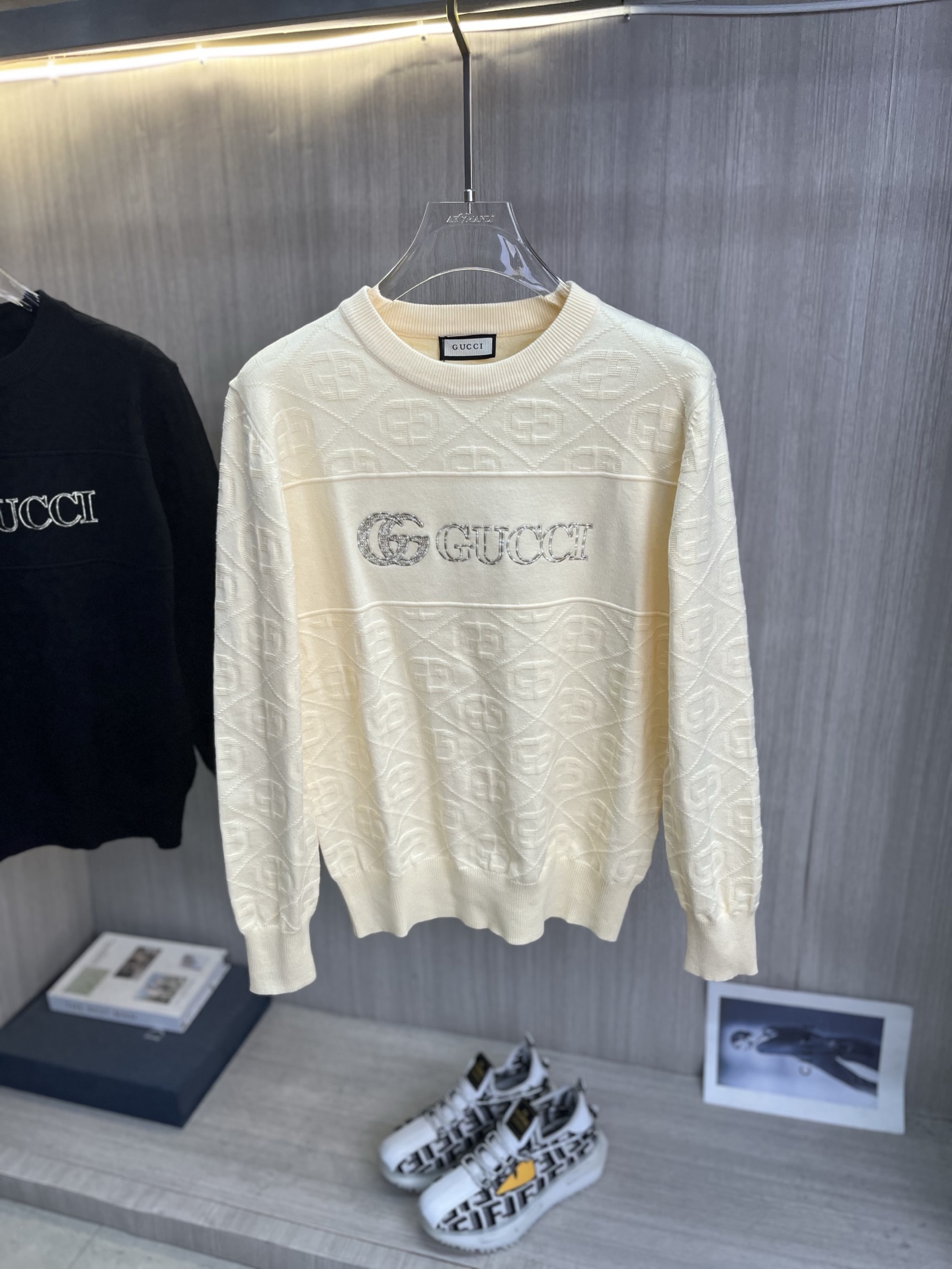 Cheap Gucci Sweaters for Men in 229221, $70 USD- [IB229221] - Replica Gucci Sweaters for Men