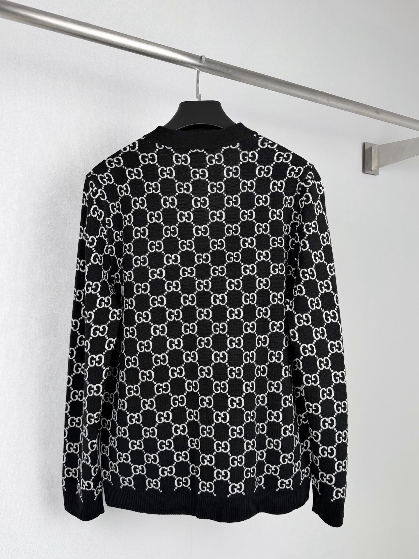 Cheap Gucci Sweaters for Men in 229248, $125 USD- [IB229248] - Replica Gucci Sweaters for Men