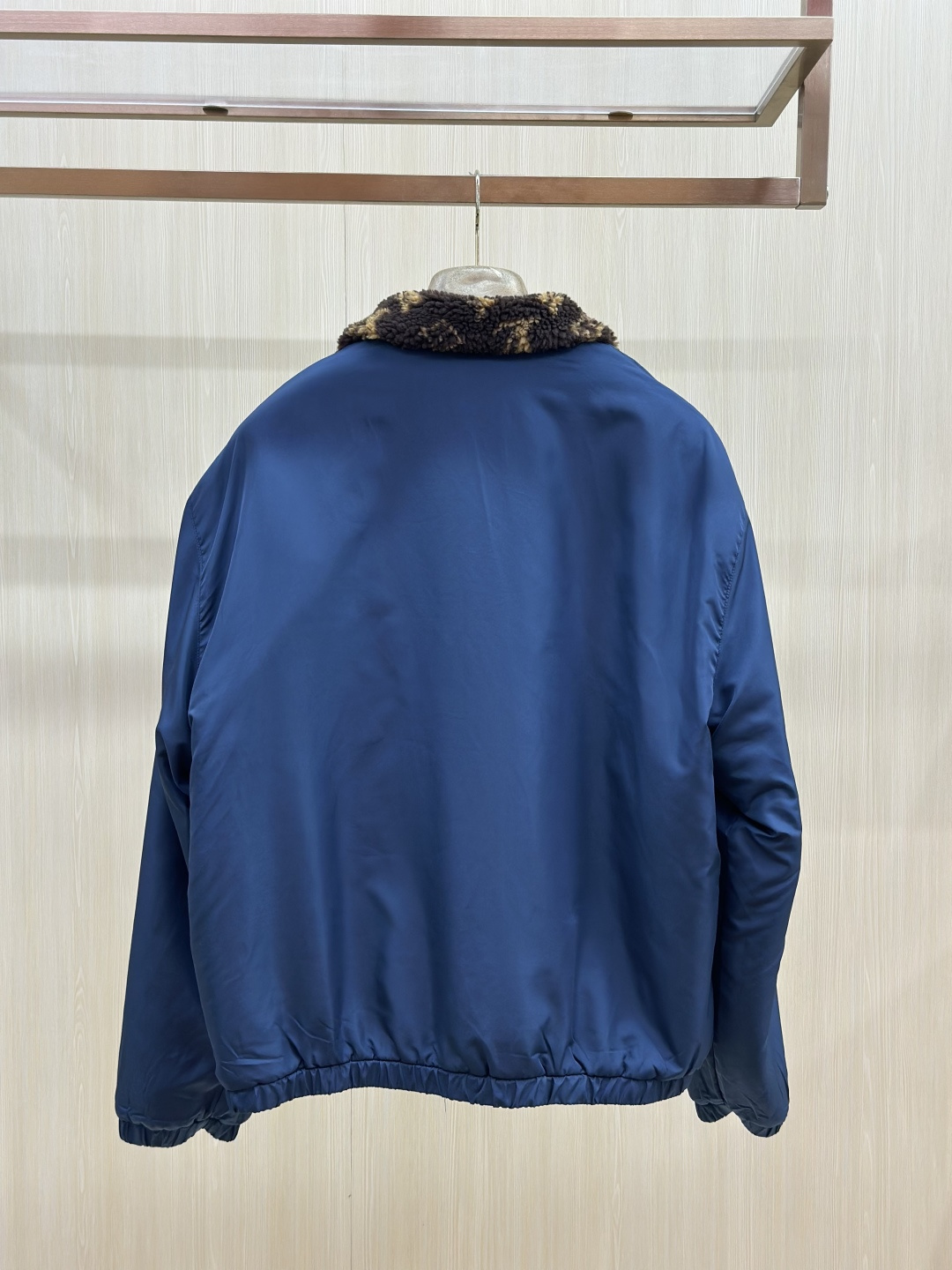 Cheap Louis Vuitton Thick Jackets For Men in 229463, $110 USD- [IB229463] - Replica Louis Vuitton Thick Jackets For Men
