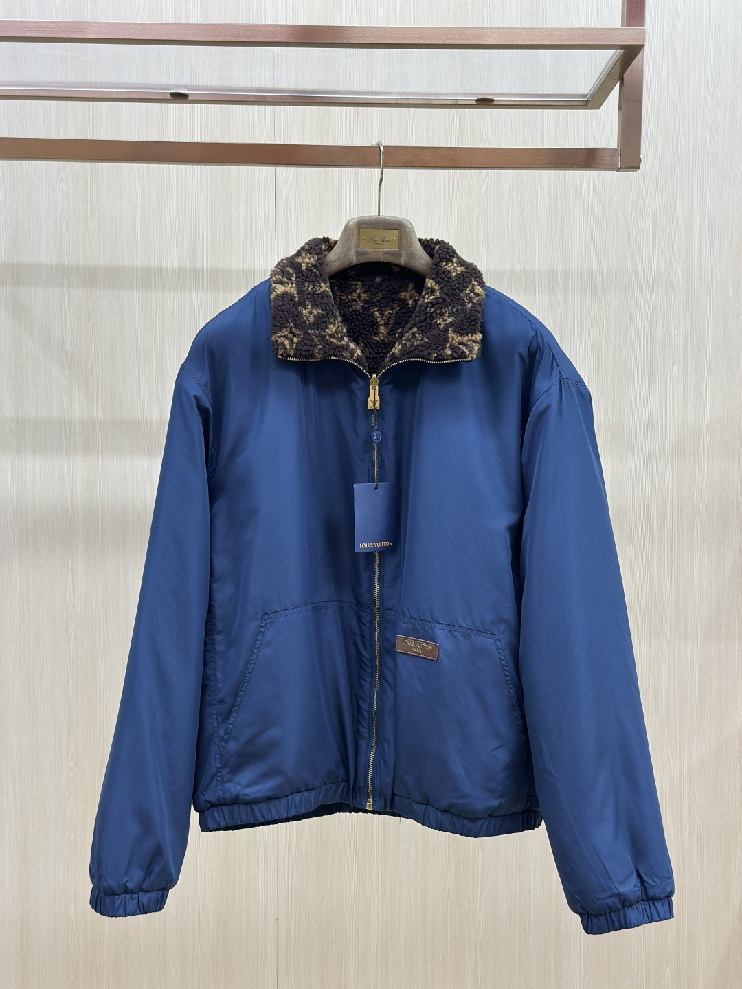 Cheap Louis Vuitton Thick Jackets For Men in 229463, $110 USD- [IB229463] - Replica Louis Vuitton Thick Jackets For Men