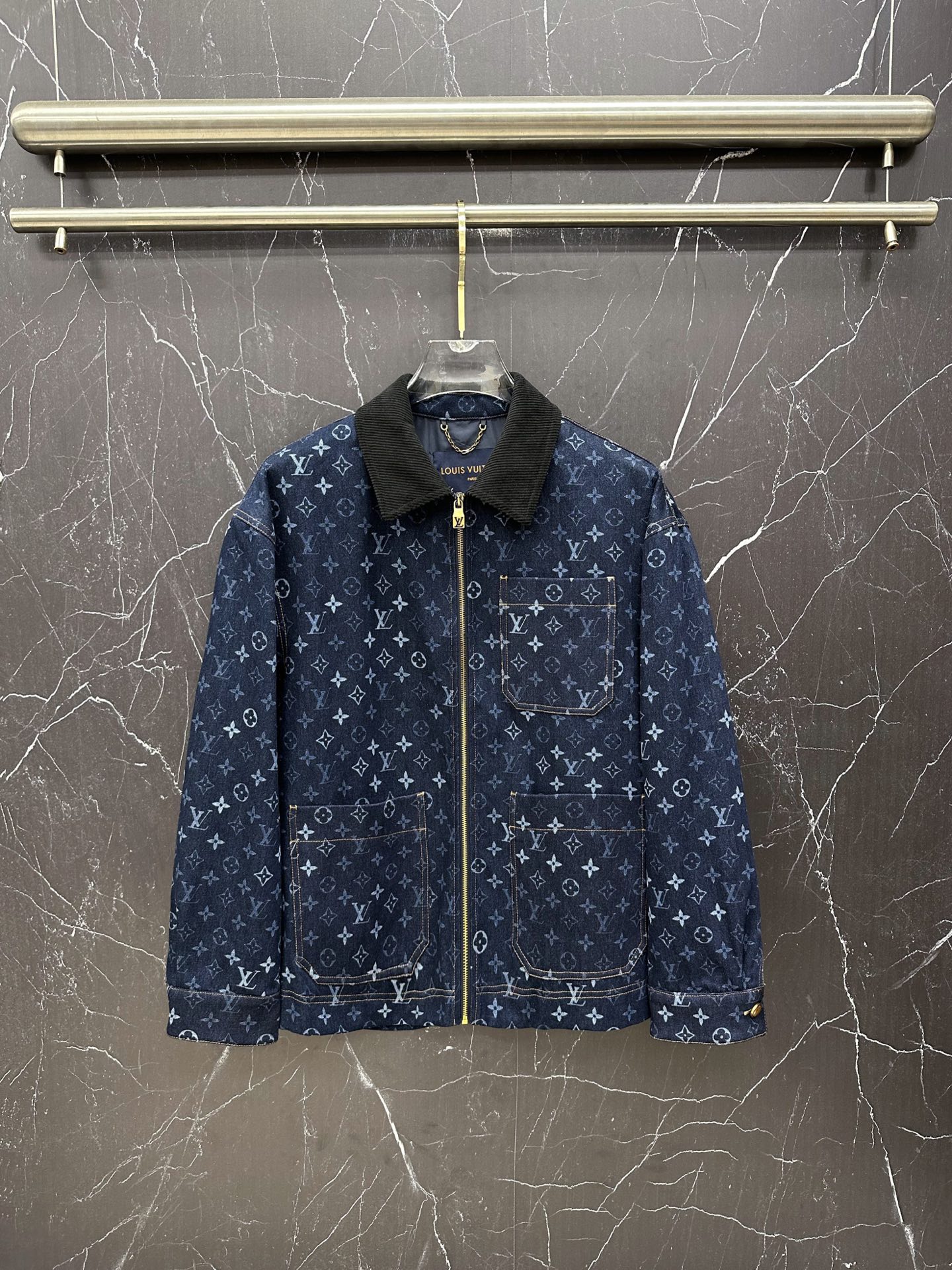 Cheap Louis Vuitton Thin Jackets For Men in 229464, $155 USD- [IB229464] - Replica Louis Vuitton Thin Jackets For Men