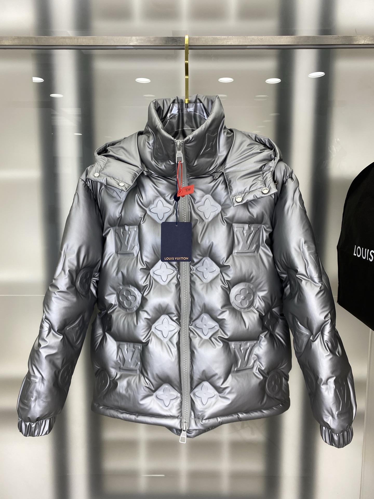 Cheap Louis Vuitton Thick Jackets For Men in 229470, $250 USD- [IB229470] - Replica Louis Vuitton Thick Jackets For Men