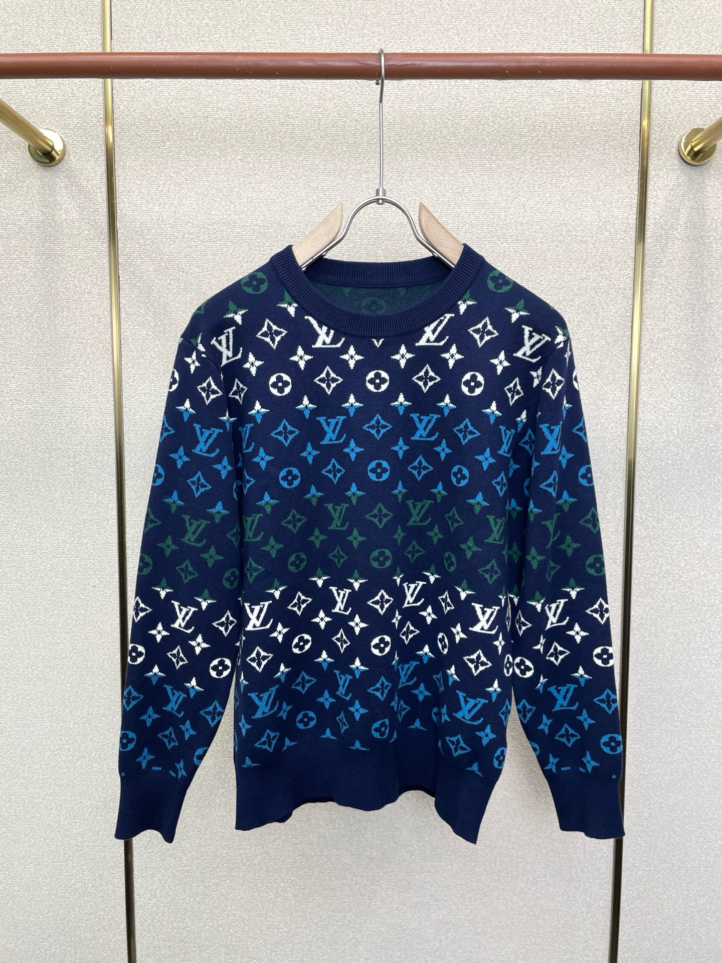 Cheap Louis Vuitton  Sweaters for Men in 229482, $70 USD- [IB229482] - Replica Louis Vuitton  Sweaters for Men