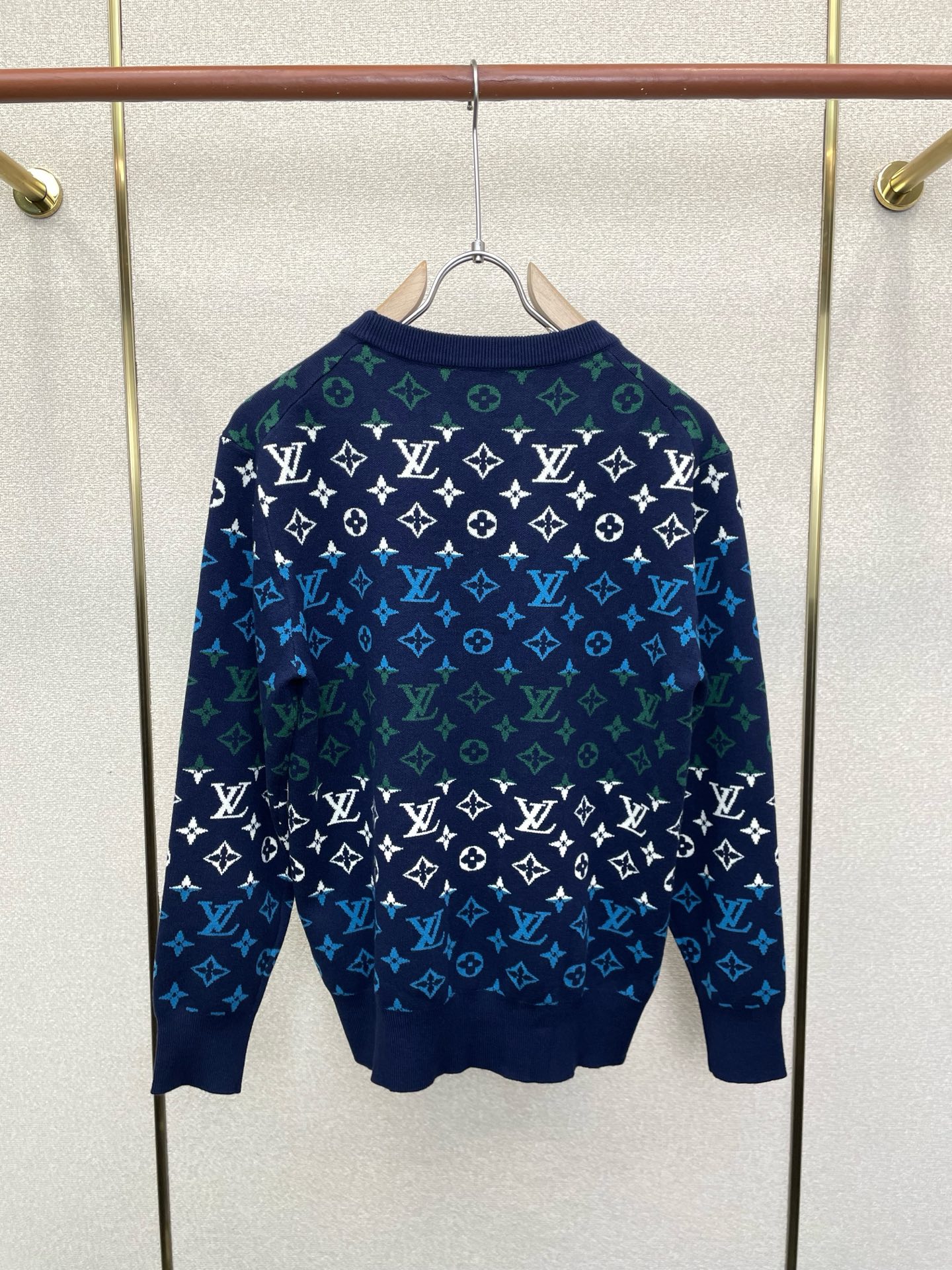 Cheap Louis Vuitton  Sweaters for Men in 229482, $70 USD- [IB229482] - Replica Louis Vuitton  Sweaters for Men