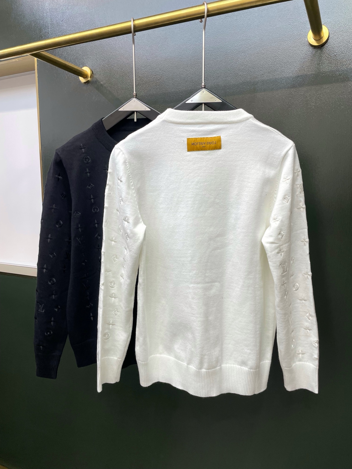 Cheap Louis Vuitton  Sweaters for Men in 229504, $80 USD- [IB229504] - Replica Louis Vuitton  Sweaters for Men