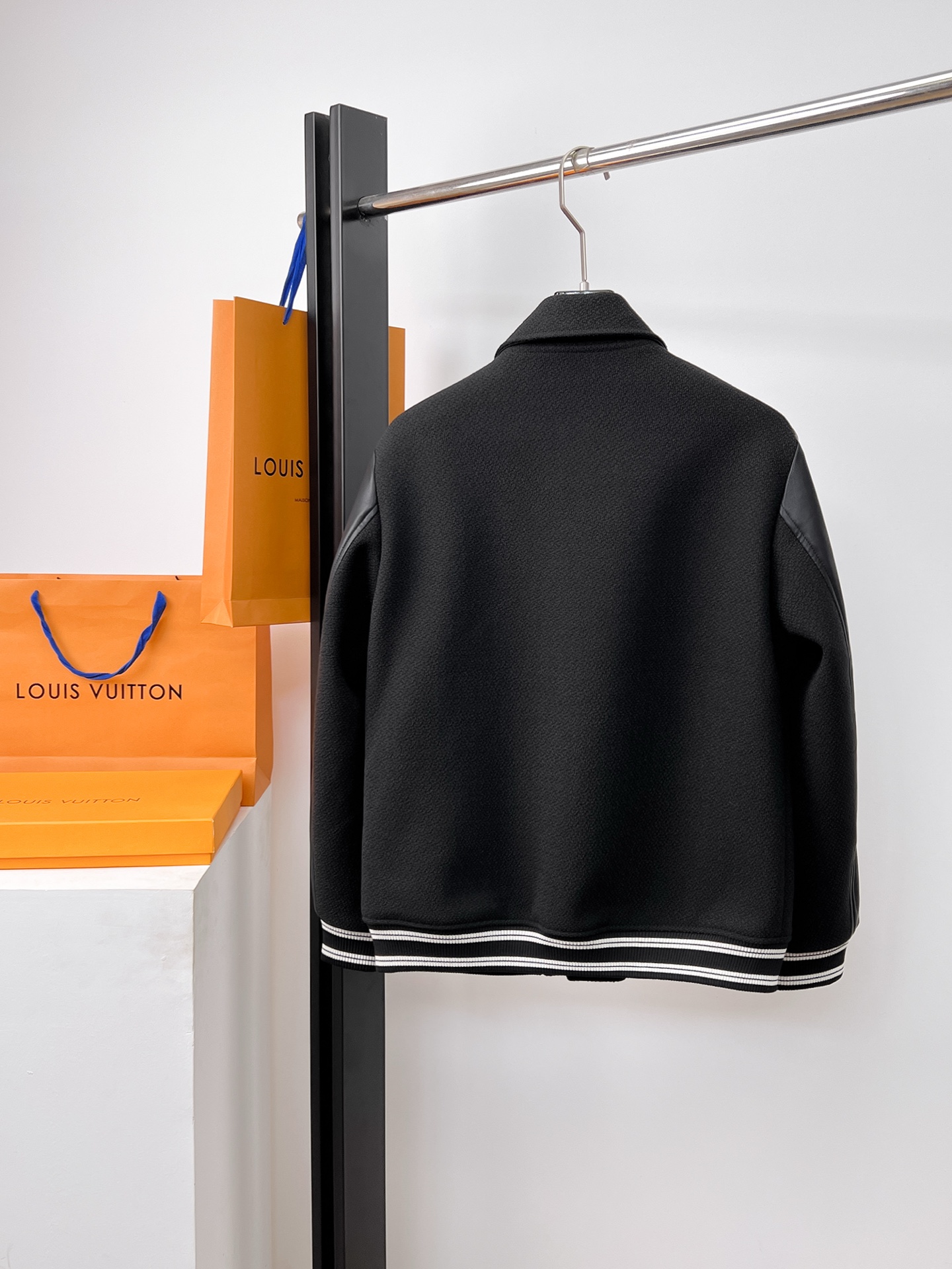 Cheap MiuMiu Jackets in 229575, $100 USD- [IB229575] - Replica MiuMiu Jackets