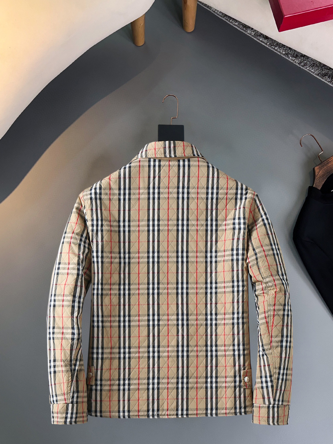 Cheap Burberry Trench Coats For Men in 229605, $140 USD- [IB229605] - Replica Burberry Trench Coats For Men