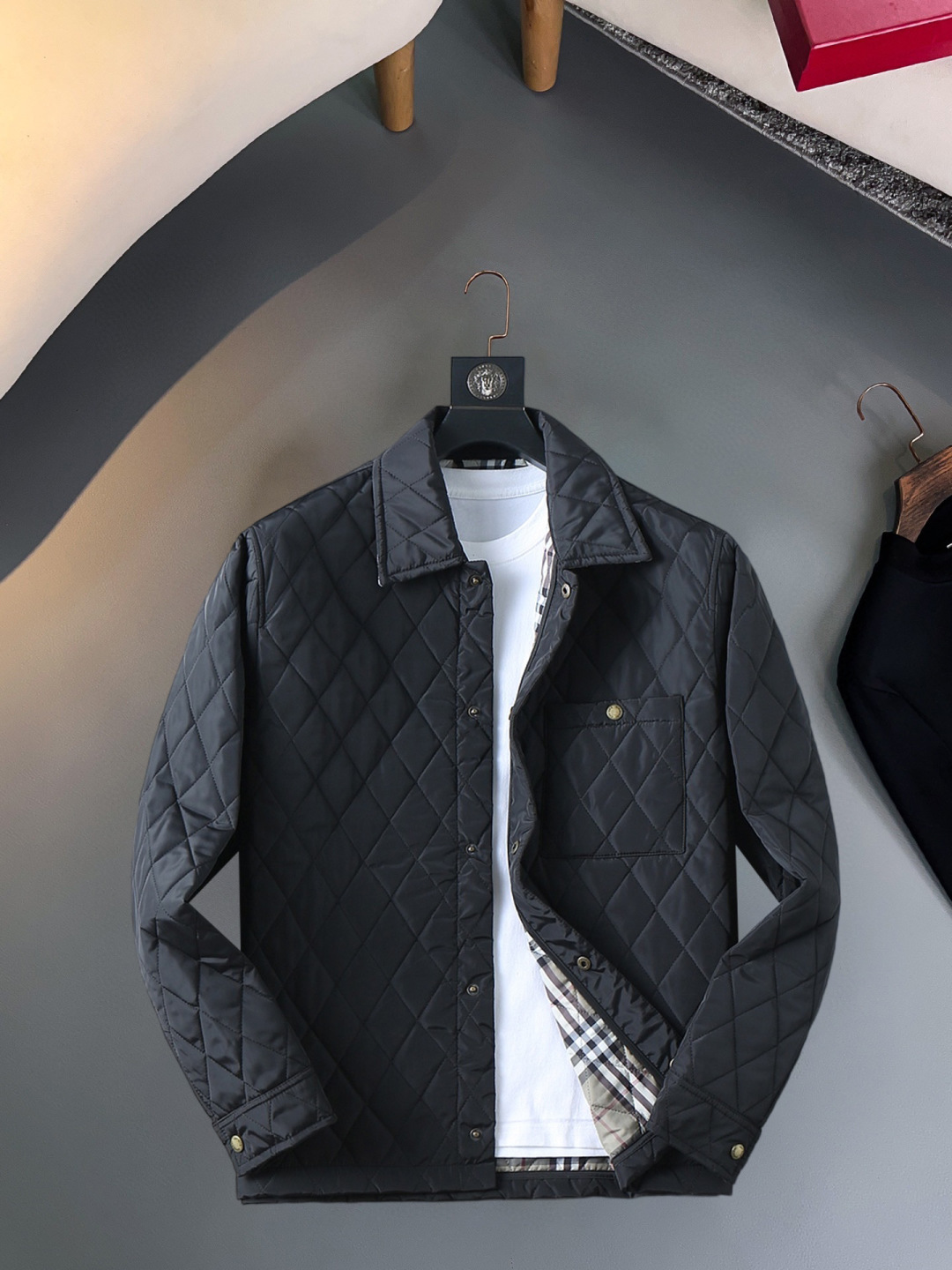 Cheap Burberry Trench Coats For Men in 229606, $125 USD- [IB229606] - Replica Burberry Trench Coats For Men