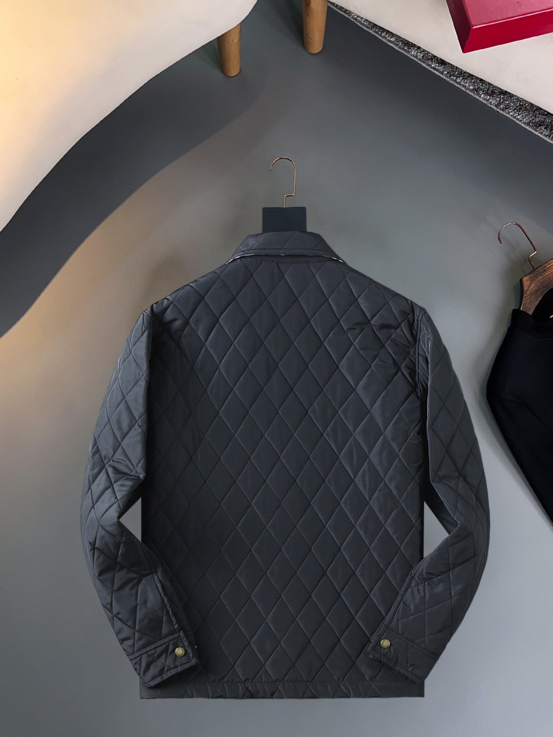 Cheap Burberry Trench Coats For Men in 229606, $125 USD- [IB229606] - Replica Burberry Trench Coats For Men