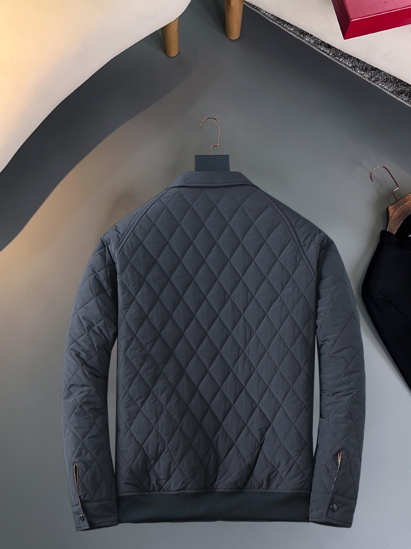 Cheap Burberry Trench Coats For Men in 229608, $95 USD- [IB229608] - Replica Burberry Trench Coats For Men