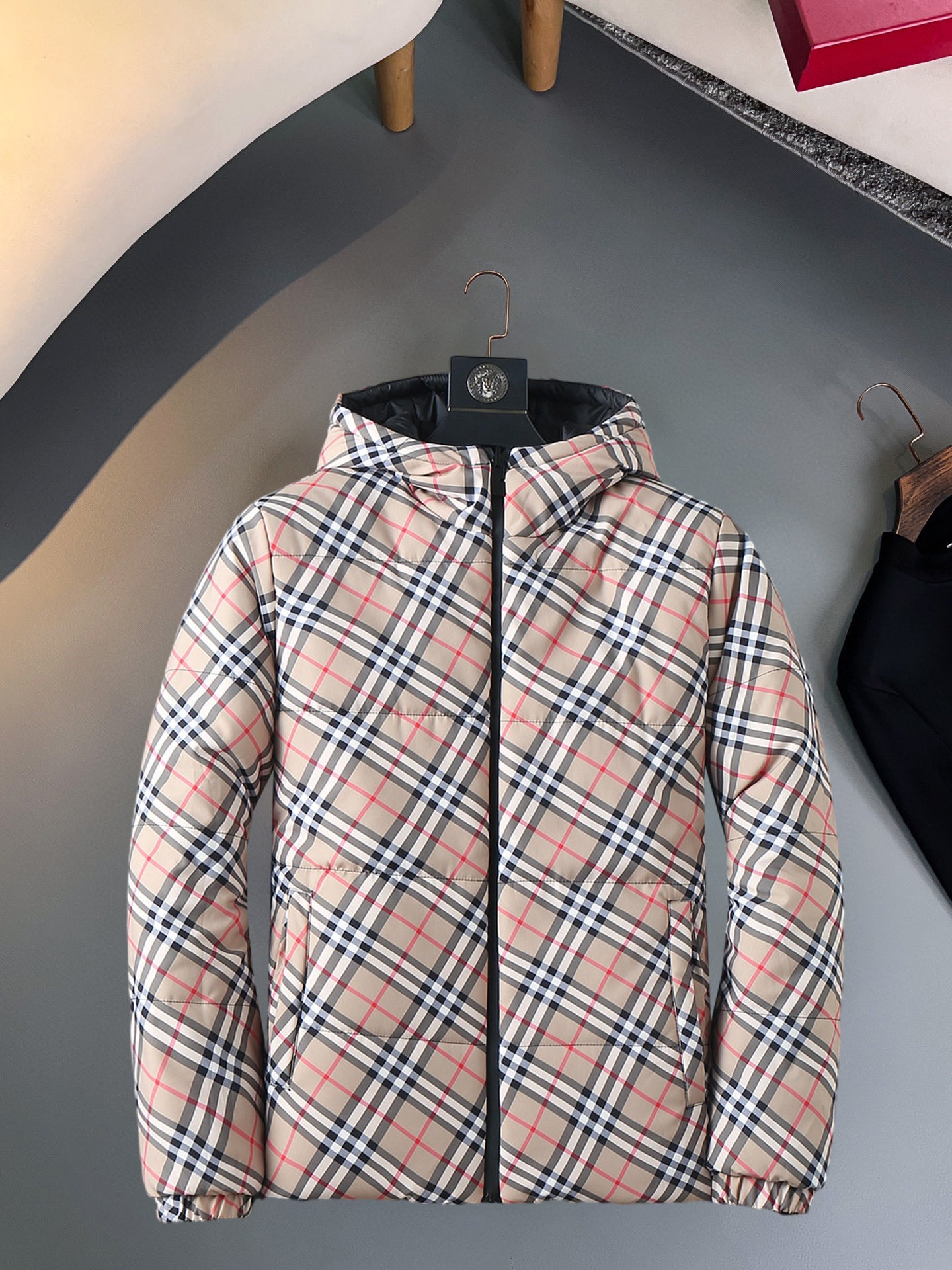Cheap Burberry Trench Coats For Men in 229609, $165 USD- [IB229609] - Replica Burberry Trench Coats For Men