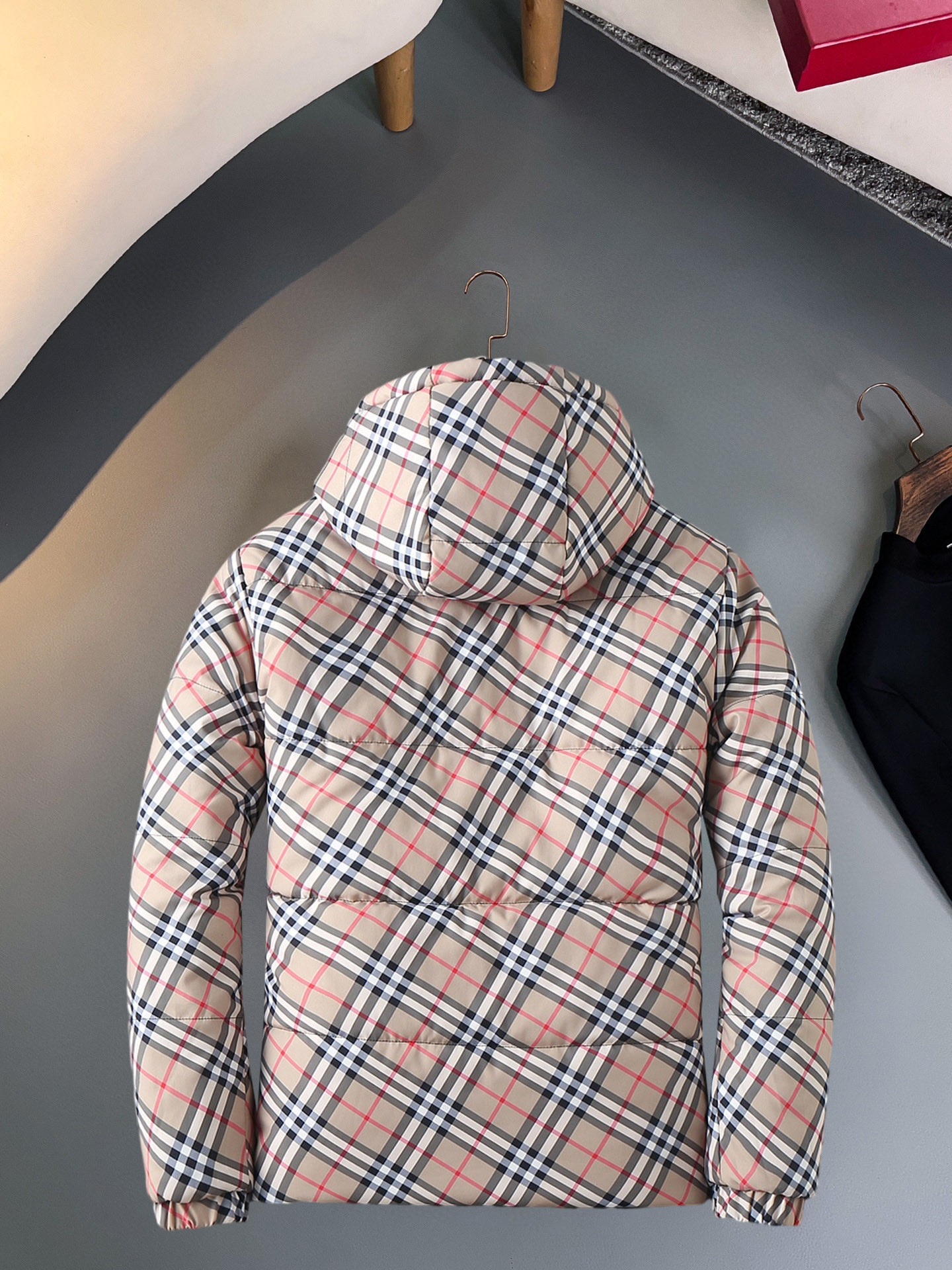 Cheap Burberry Trench Coats For Men in 229609, $165 USD- [IB229609] - Replica Burberry Trench Coats For Men