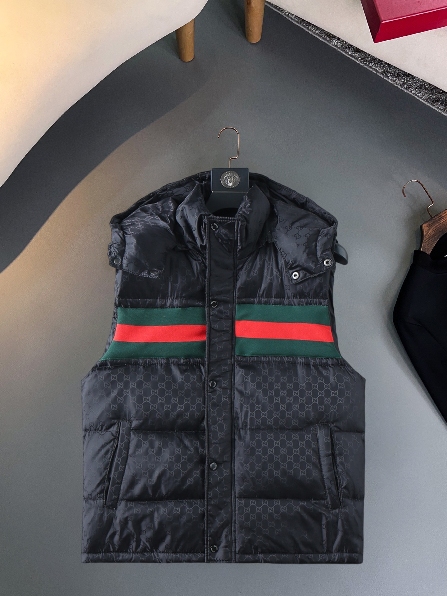 Cheap Gucci Winter Warm Coats For Men in 229626, $160 USD- [IB229626] - Replica Gucci Winter Warm Coats For Men