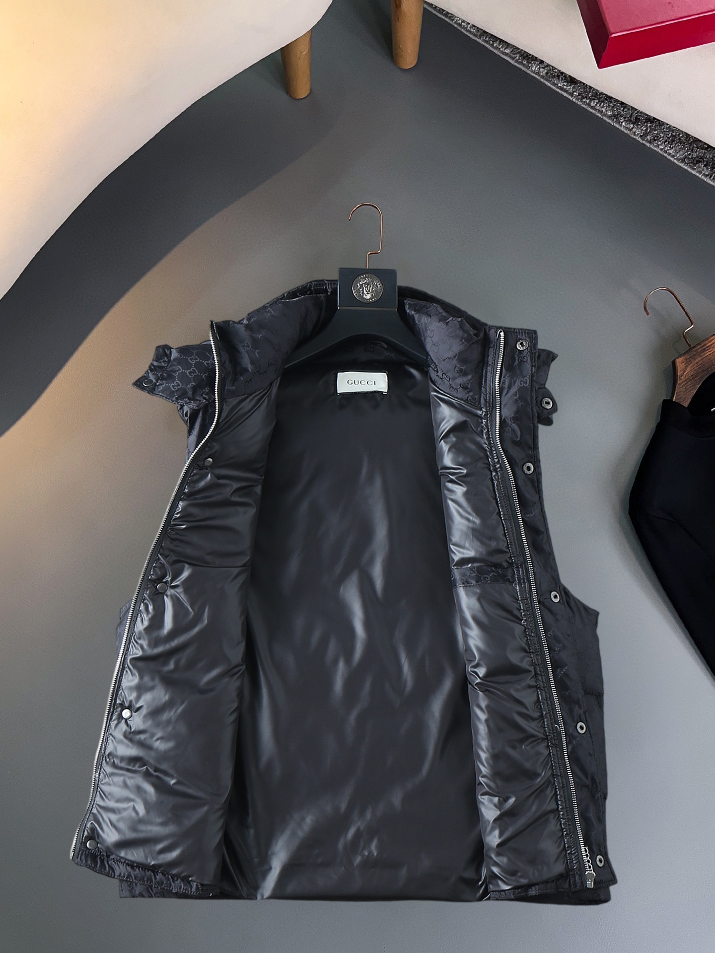 Cheap Gucci Winter Warm Coats For Men in 229626, $160 USD- [IB229626] - Replica Gucci Winter Warm Coats For Men