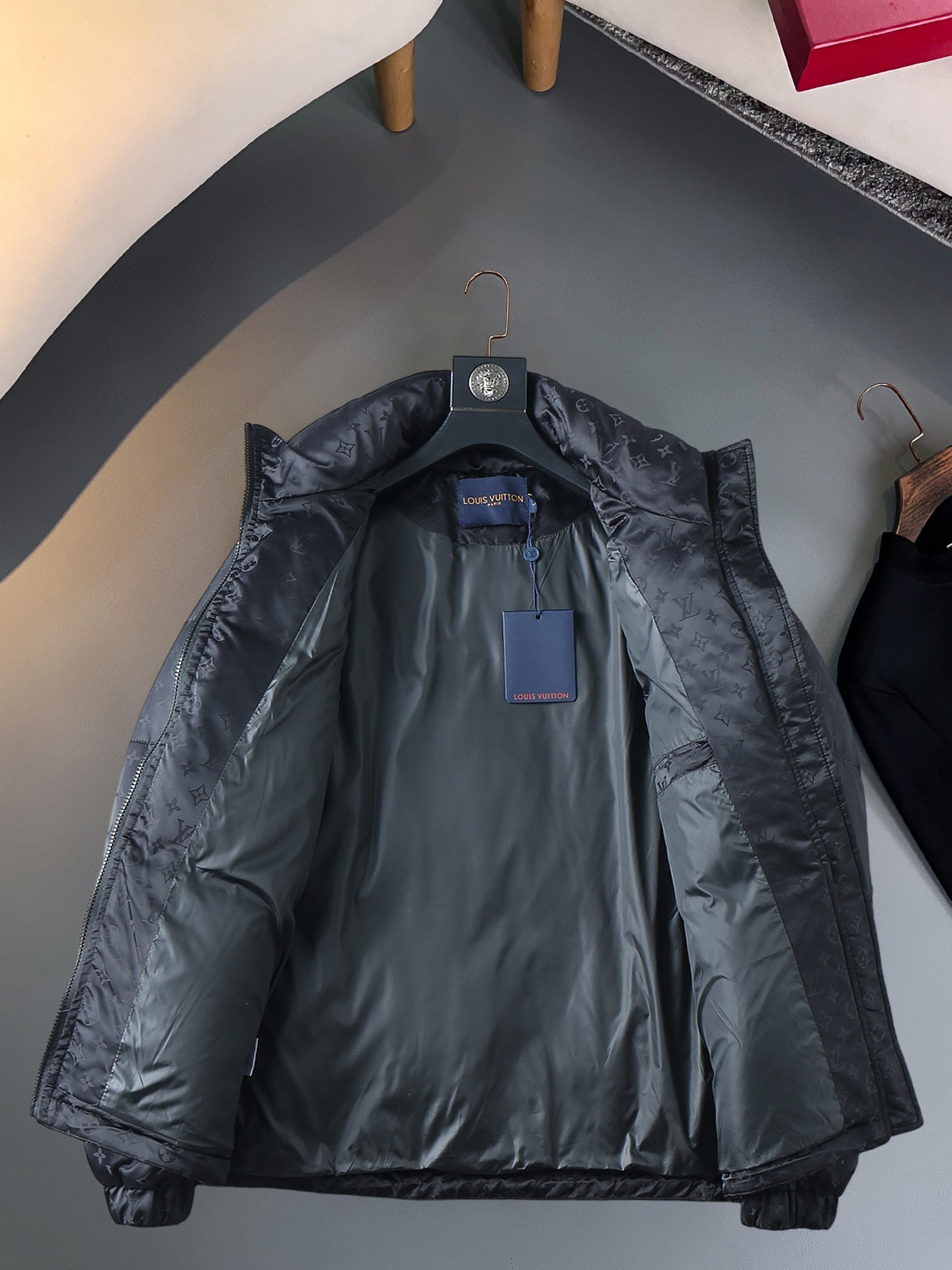Cheap Louis Vuitton Thick Jackets For Men in 229628, $165 USD- [IB229628] - Replica Louis Vuitton Thick Jackets For Men