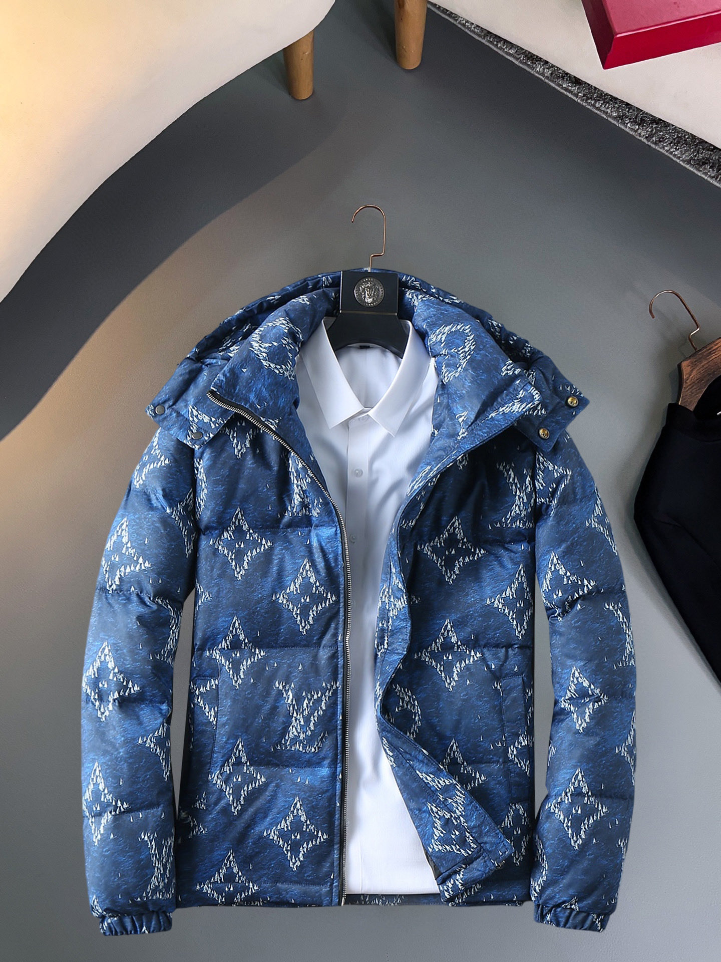 Cheap Louis Vuitton Thick Jackets For Men in 229634, $215 USD- [IB229634] - Replica Louis Vuitton Thick Jackets For Men