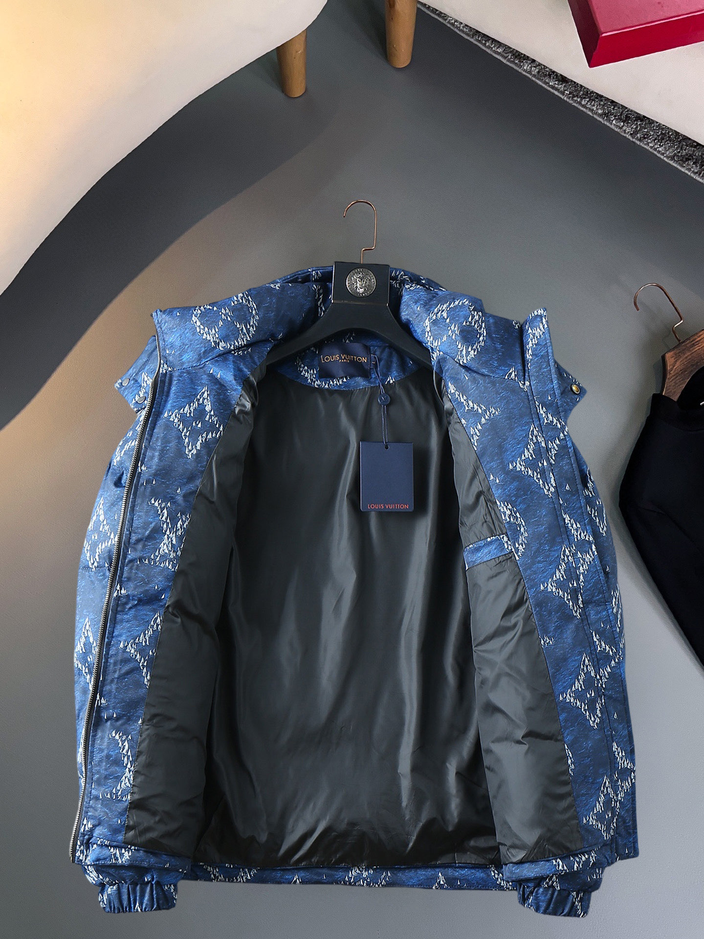 Cheap Louis Vuitton Thick Jackets For Men in 229634, $215 USD- [IB229634] - Replica Louis Vuitton Thick Jackets For Men