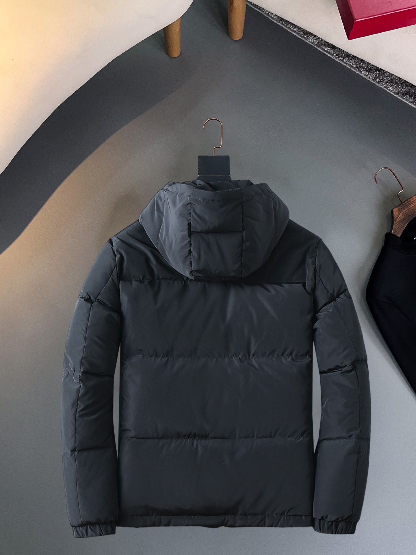 Cheap Louis Vuitton Thick Jackets For Men in 229637, $215 USD- [IB229637] - Replica Louis Vuitton Thick Jackets For Men