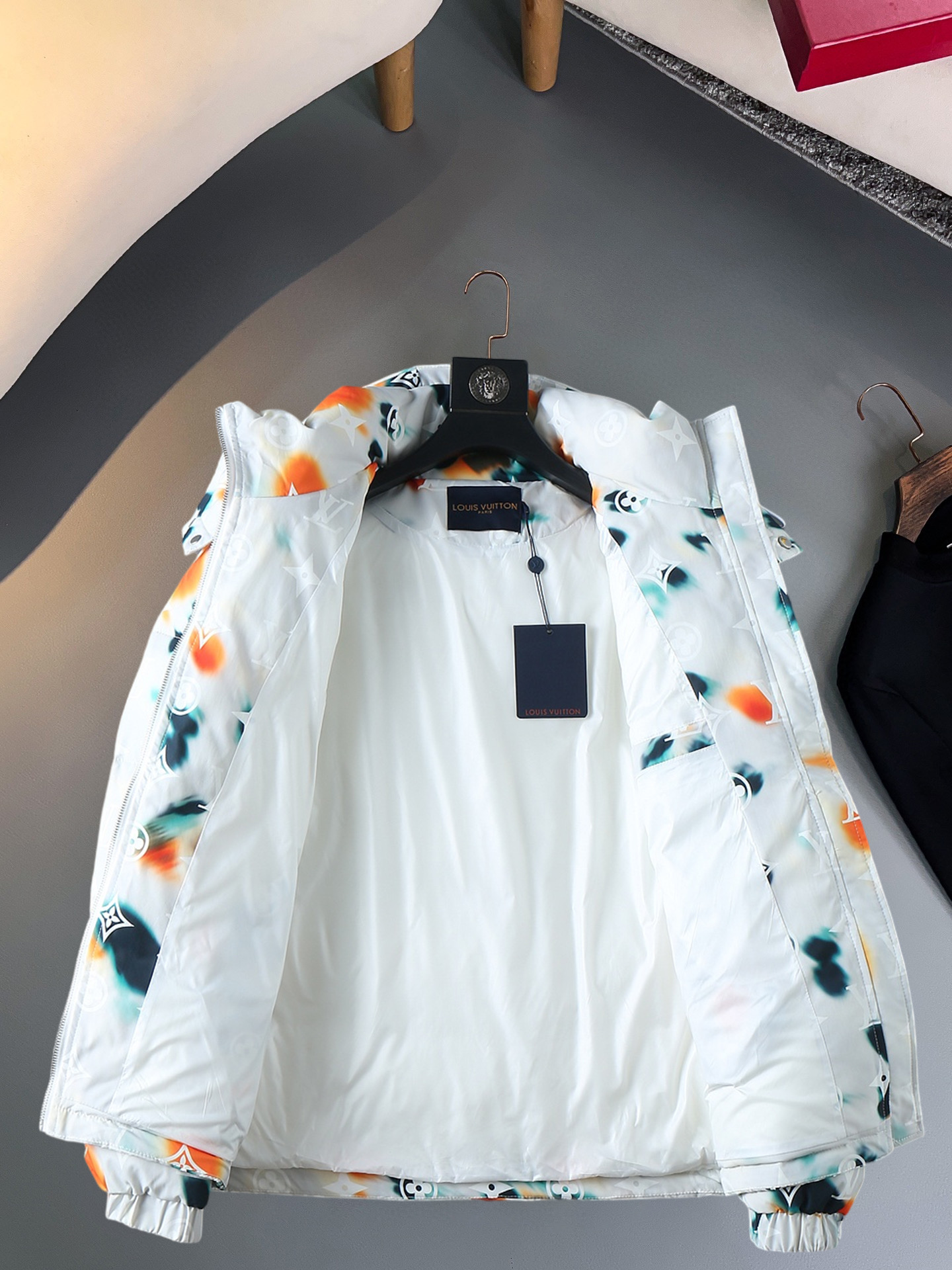 Cheap Louis Vuitton Thick Jackets For Men in 229639, $215 USD- [IB229639] - Replica Louis Vuitton Thick Jackets For Men