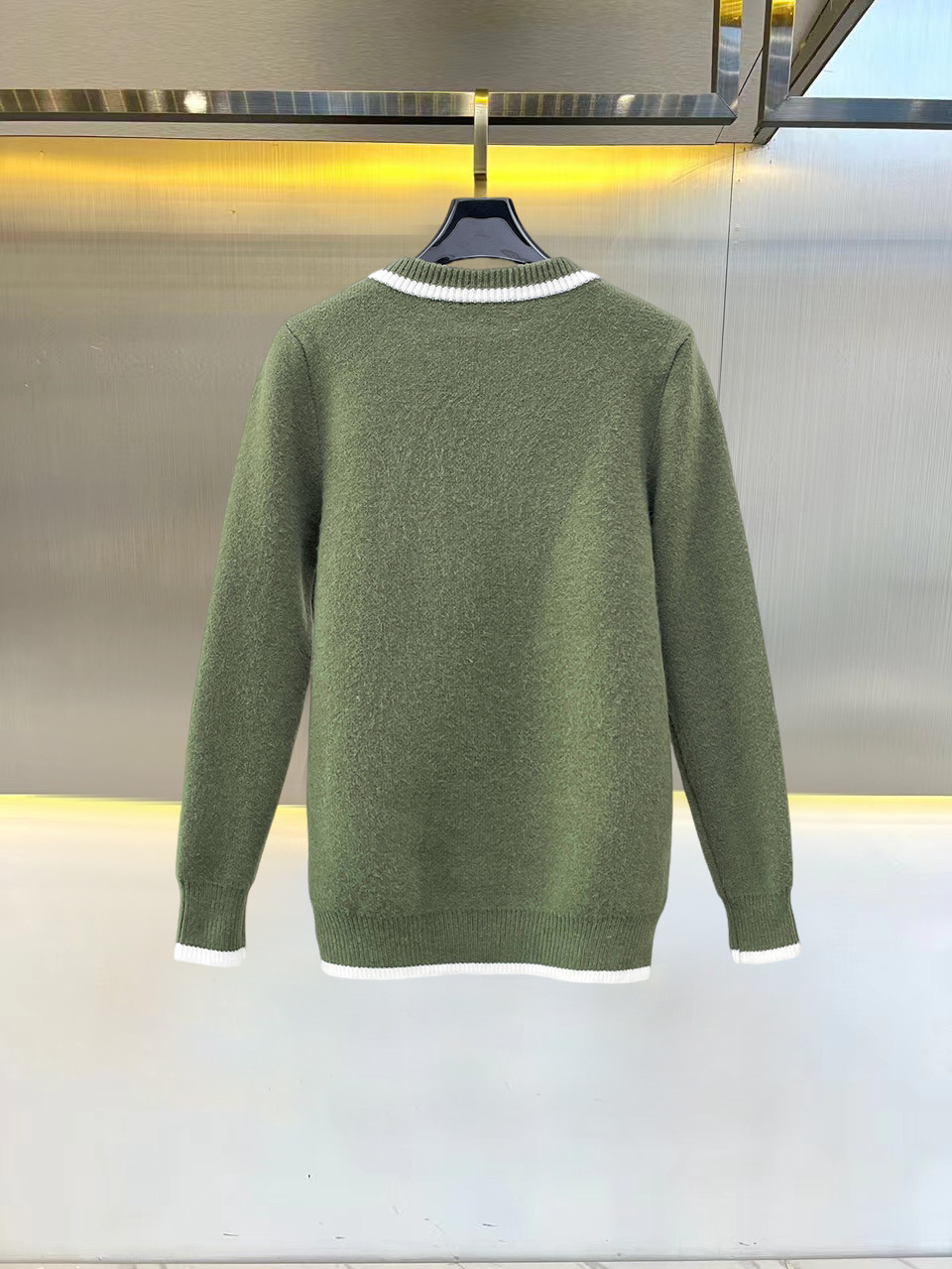 Cheap Louis Vuitton  Sweaters for Men in 229686, $75 USD- [IB229686] - Replica Louis Vuitton  Sweaters for Men
