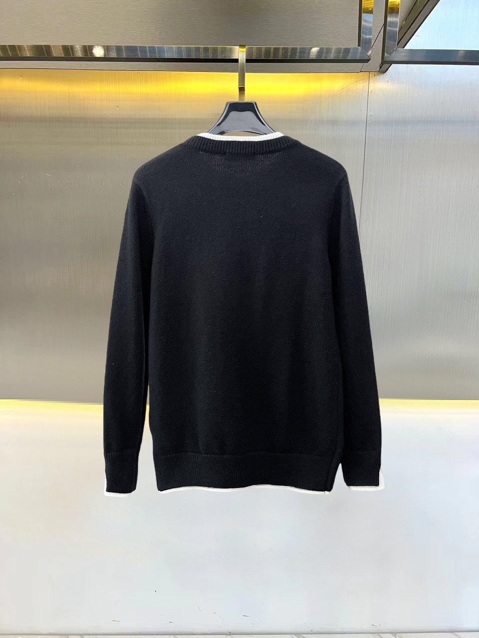 Cheap Louis Vuitton  Sweaters for Men in 229689, $75 USD- [IB229689] - Replica Louis Vuitton  Sweaters for Men