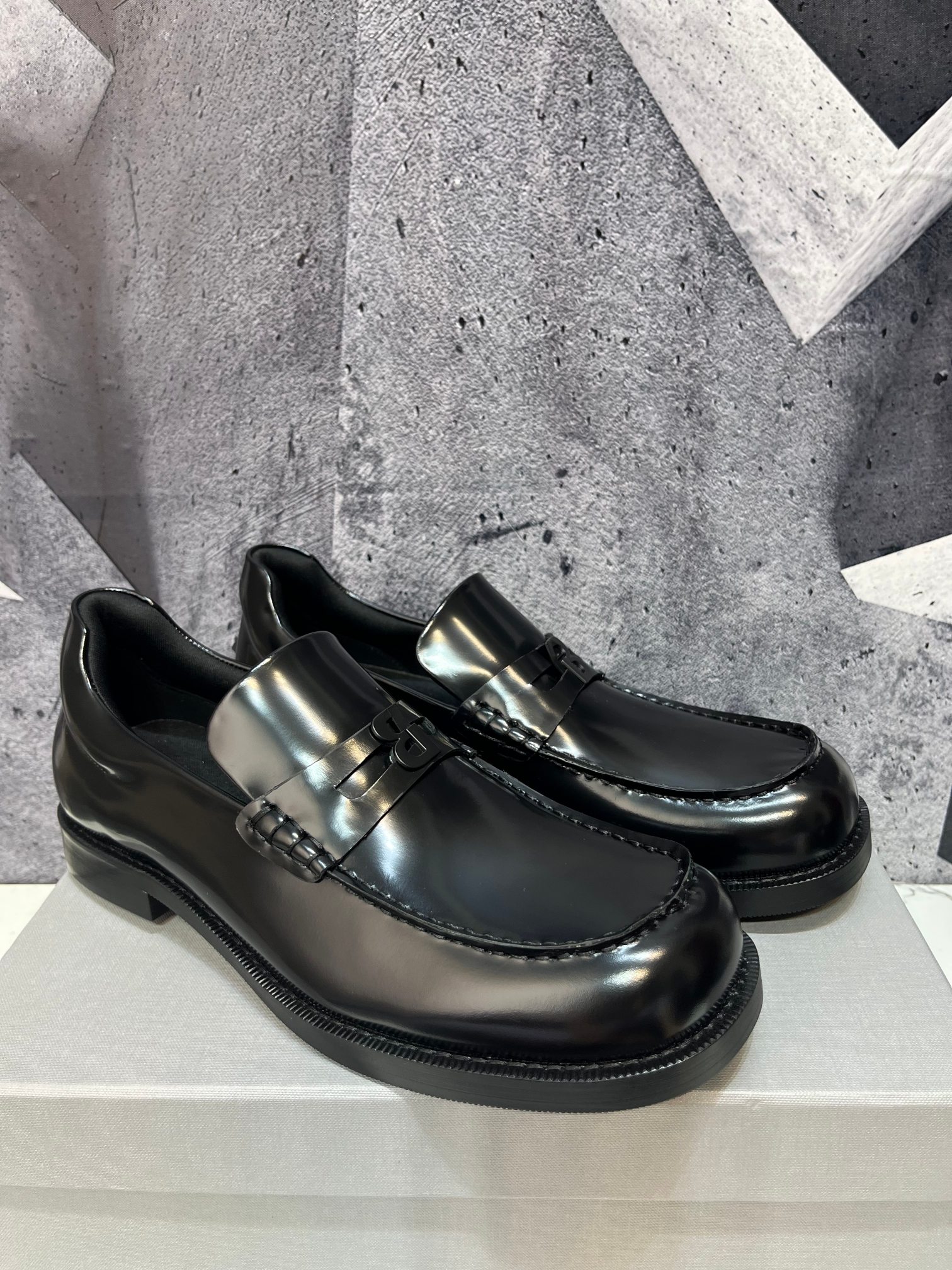 Cheap Balenciaga Leather Shoes in 229769, $165 USD- [IB229769] - Replica Balenciaga Leather Shoes