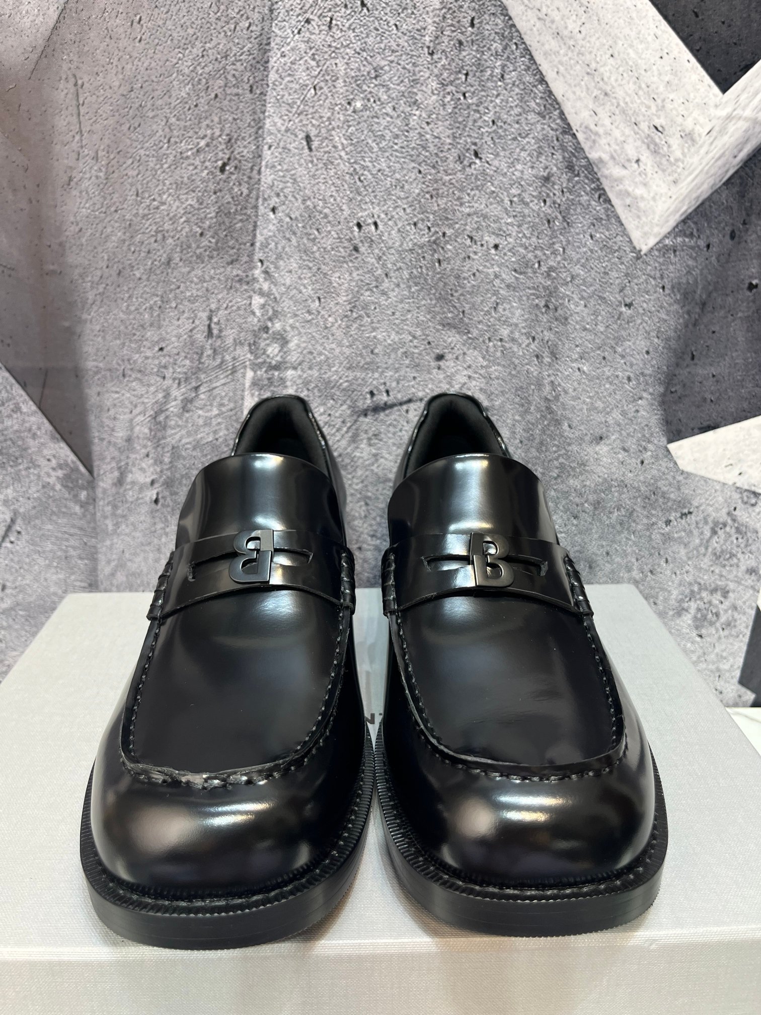 Cheap Balenciaga Leather Shoes in 229769, $165 USD- [IB229769] - Replica Balenciaga Leather Shoes