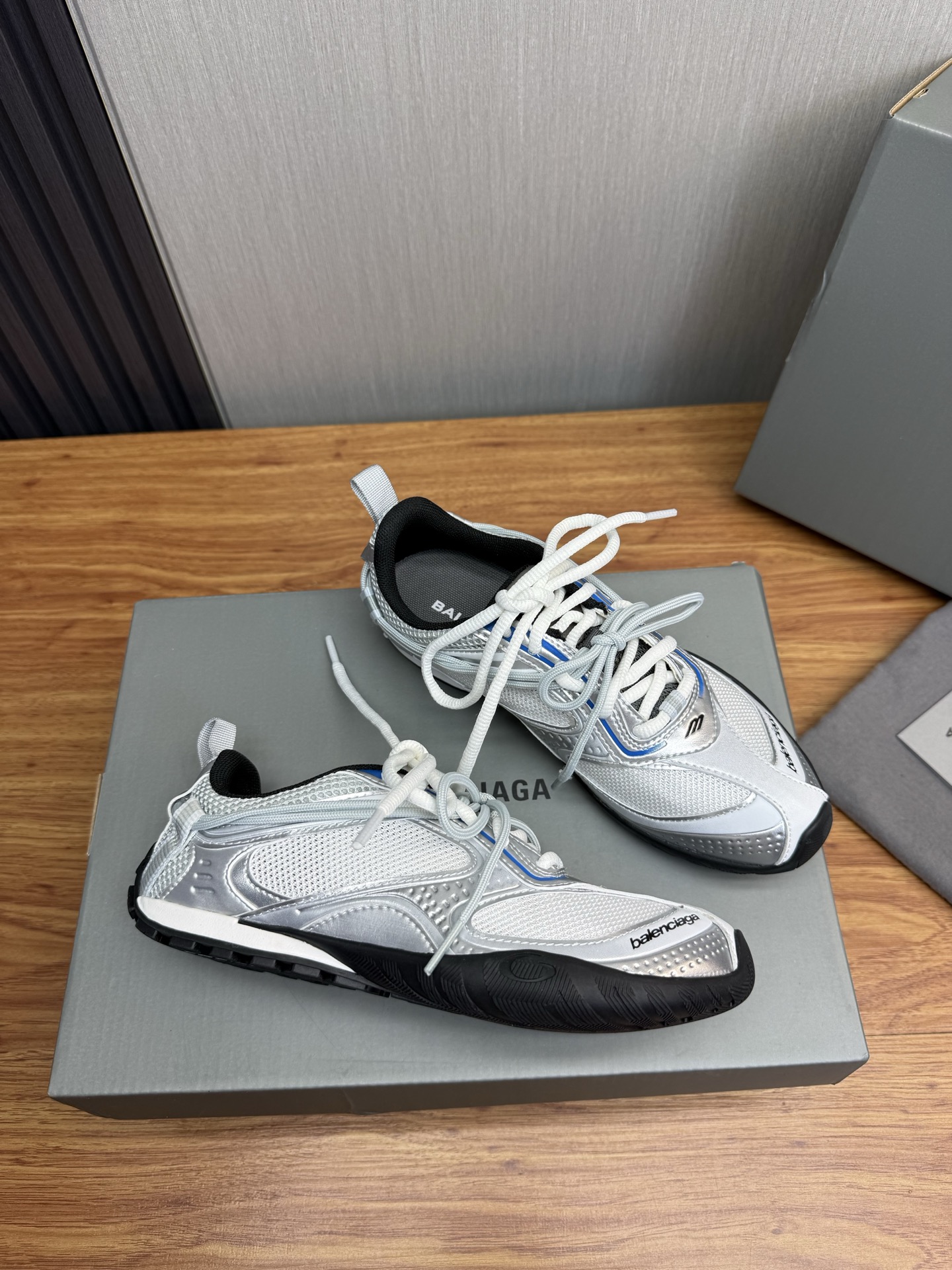 Cheap Balenciaga Sneakers For Men in 229772, $120 USD- [IB229772] - Replica Balenciaga Sneakers For Men
