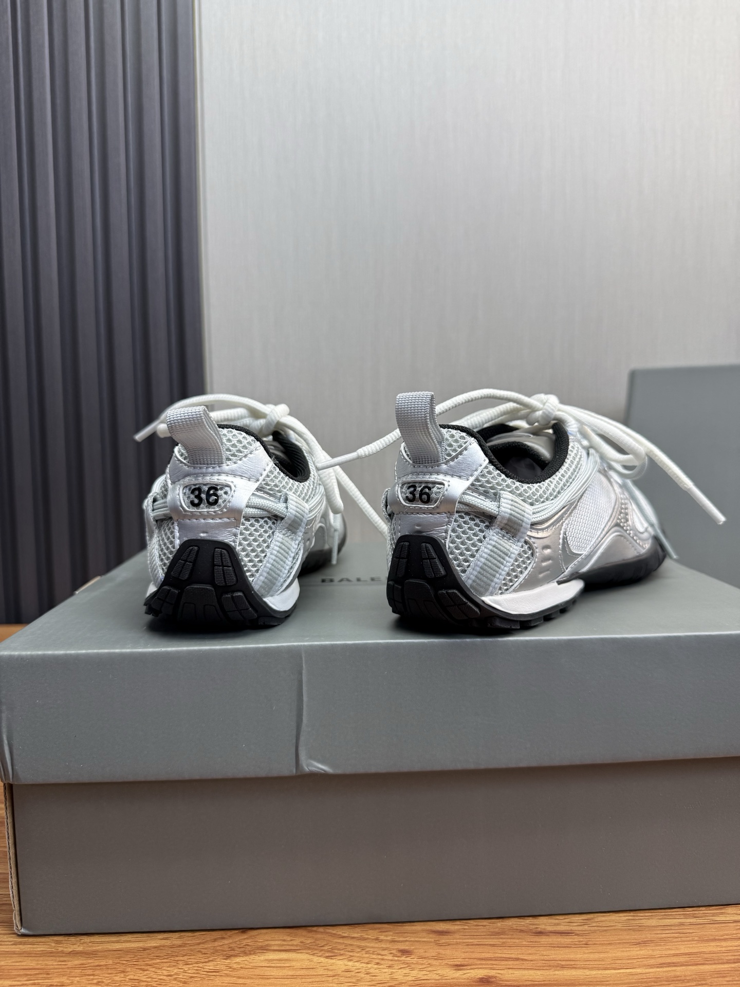 Cheap Balenciaga Sneakers For Men in 229772, $120 USD- [IB229772] - Replica Balenciaga Sneakers For Men