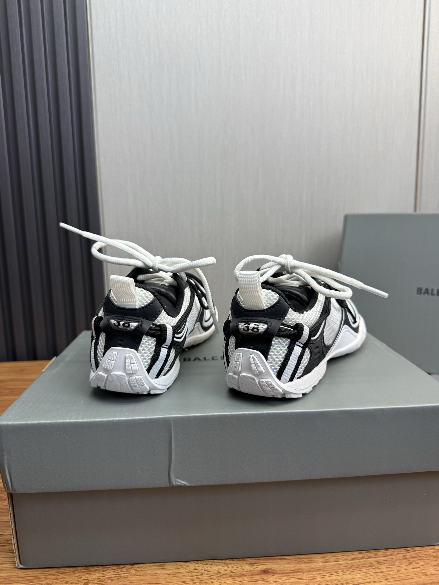 Cheap Balenciaga Sneakers For Men in 229773, $120 USD- [IB229773] - Replica Balenciaga Sneakers For Men