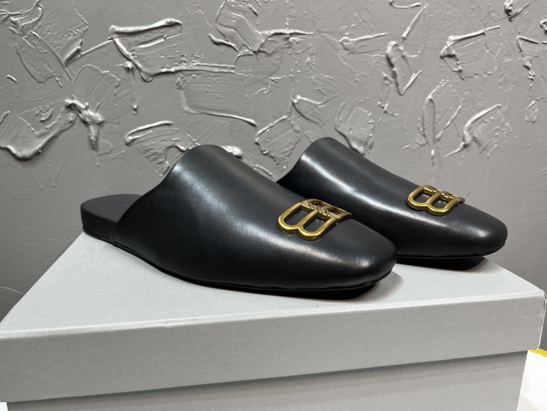 Cheap Balenciaga Leather Shoes in 229787, $155 USD- [IB229787] - Replica Balenciaga Leather Shoes