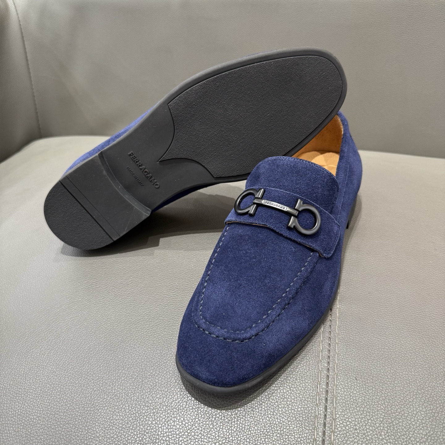 Cheap Ferragamo Loafers and Drivers For Men in 229866, $160 USD- [IB229866] - Replica Ferragamo Loafers and Drivers For Men