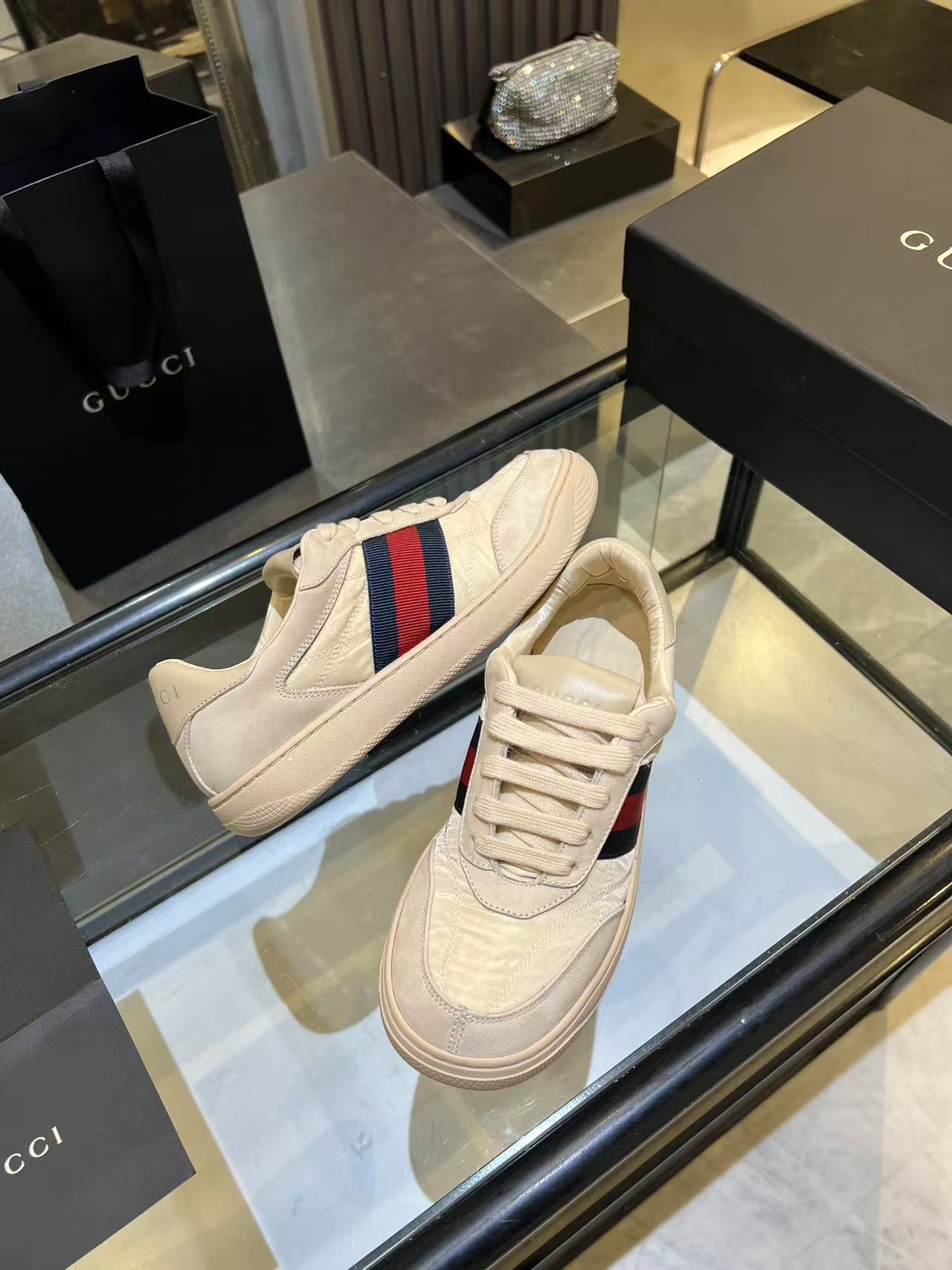 Cheap Gucci Sneakers For Men in 229893, $110 USD- [IB229893] - Replica Gucci Sneakers For Men