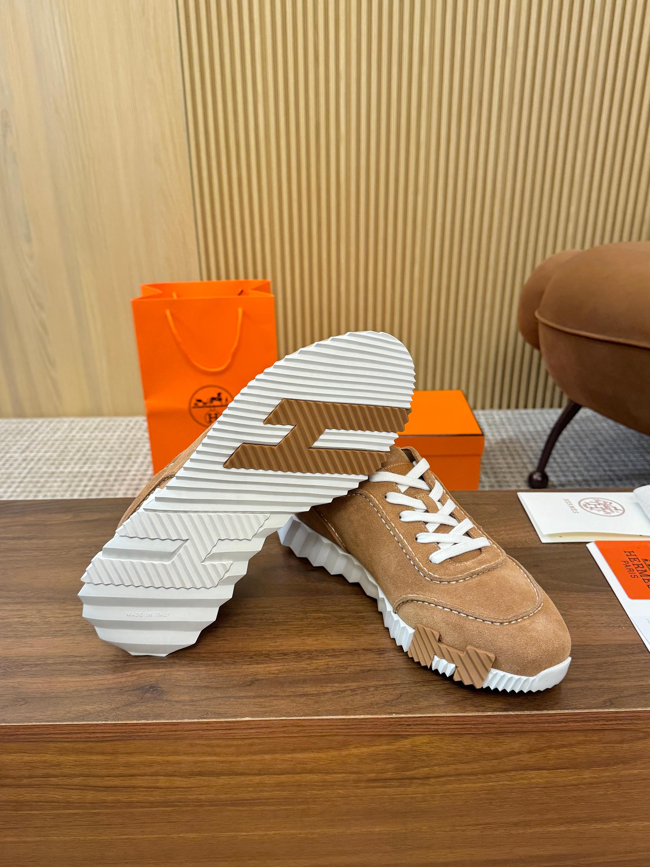 Cheap Hermes Sneakers For Men in 229897, $140 USD- [IB229897] - Replica Hermes Sneakers For Men