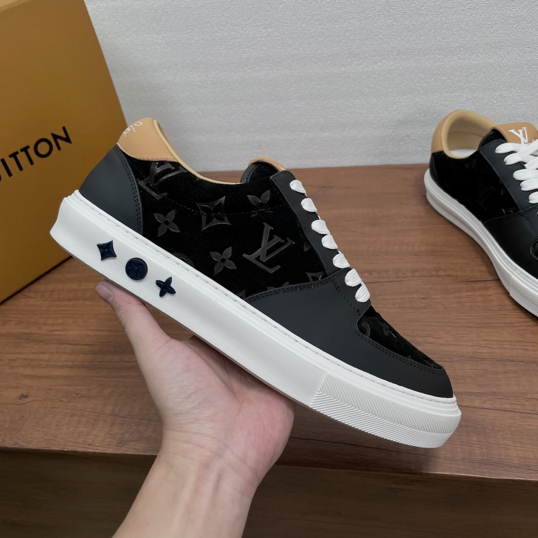 Cheap Louis Vuitton Sneakers For Men in 229988, $155 USD- [IB229988] - Replica Louis Vuitton Sneakers For Men