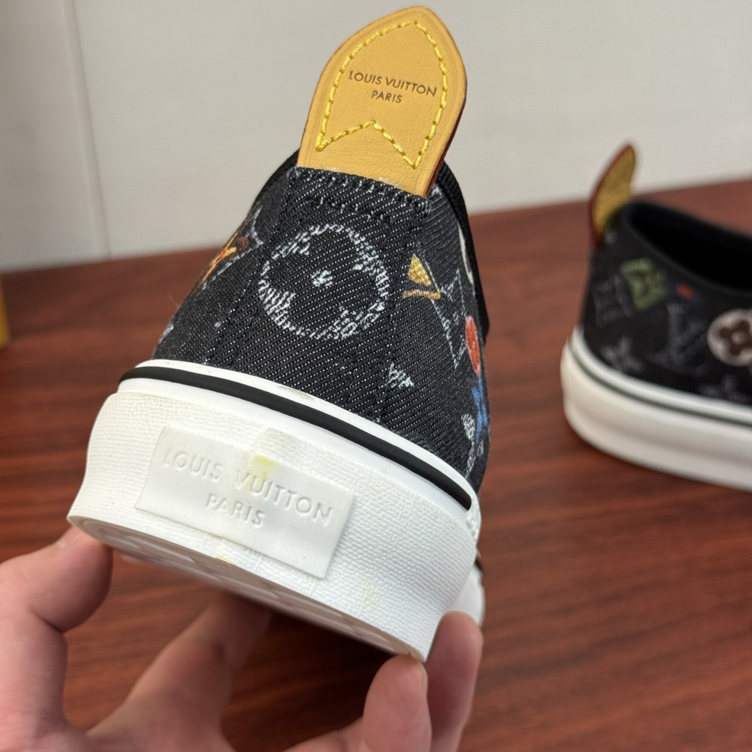 Cheap Louis Vuitton Sneakers For Men in 229999, $140 USD- [IB229999] - Replica Louis Vuitton Sneakers For Men