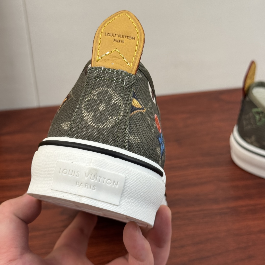 Cheap Louis Vuitton Sneakers For Men in 230002, $140 USD- [IB230002] - Replica Louis Vuitton Sneakers For Men