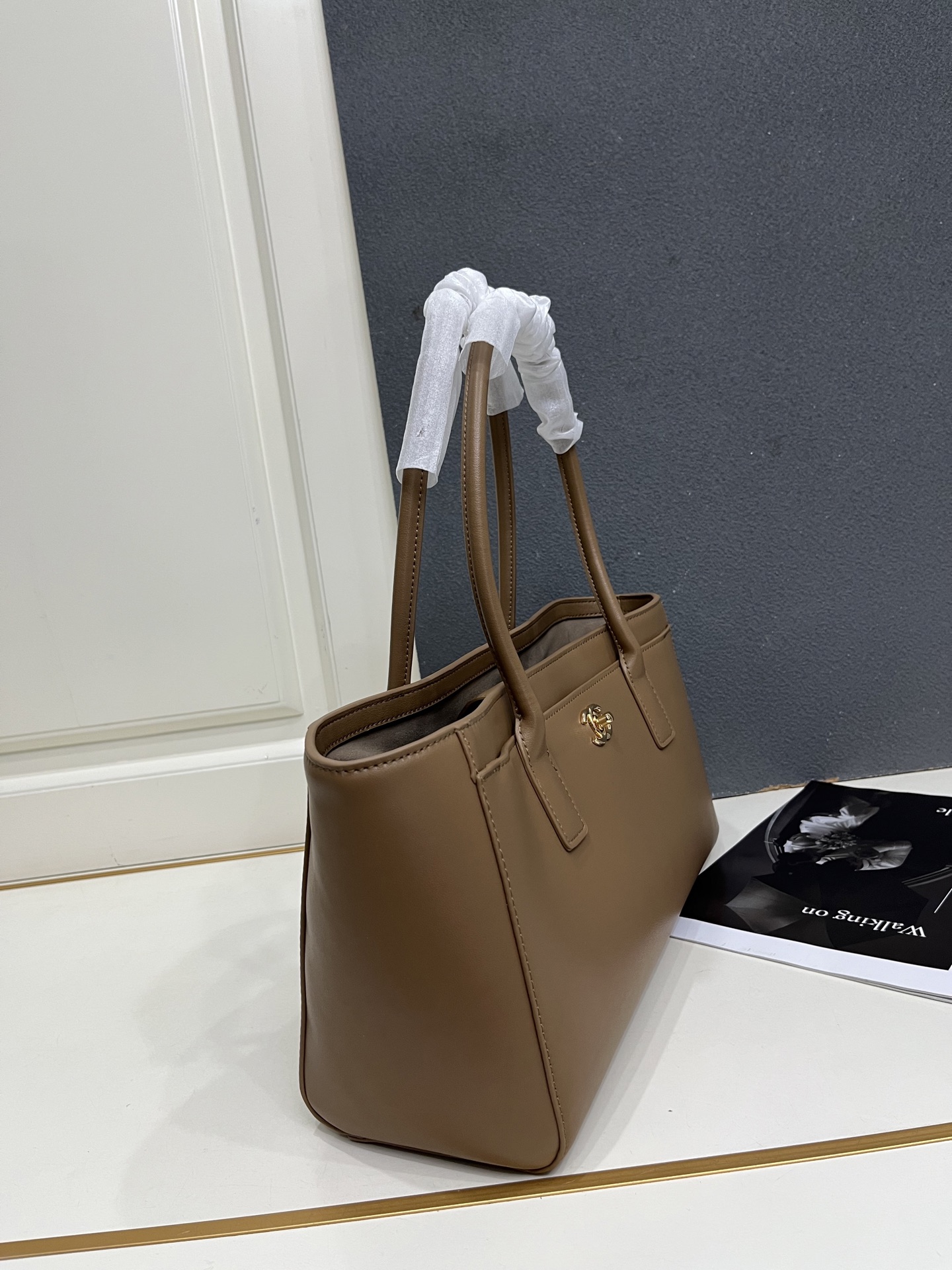 Cheap Chanel AAA quality Handbags in 230075, $140 USD- [IB230075] - Replica Chanel AAA quality Handbags