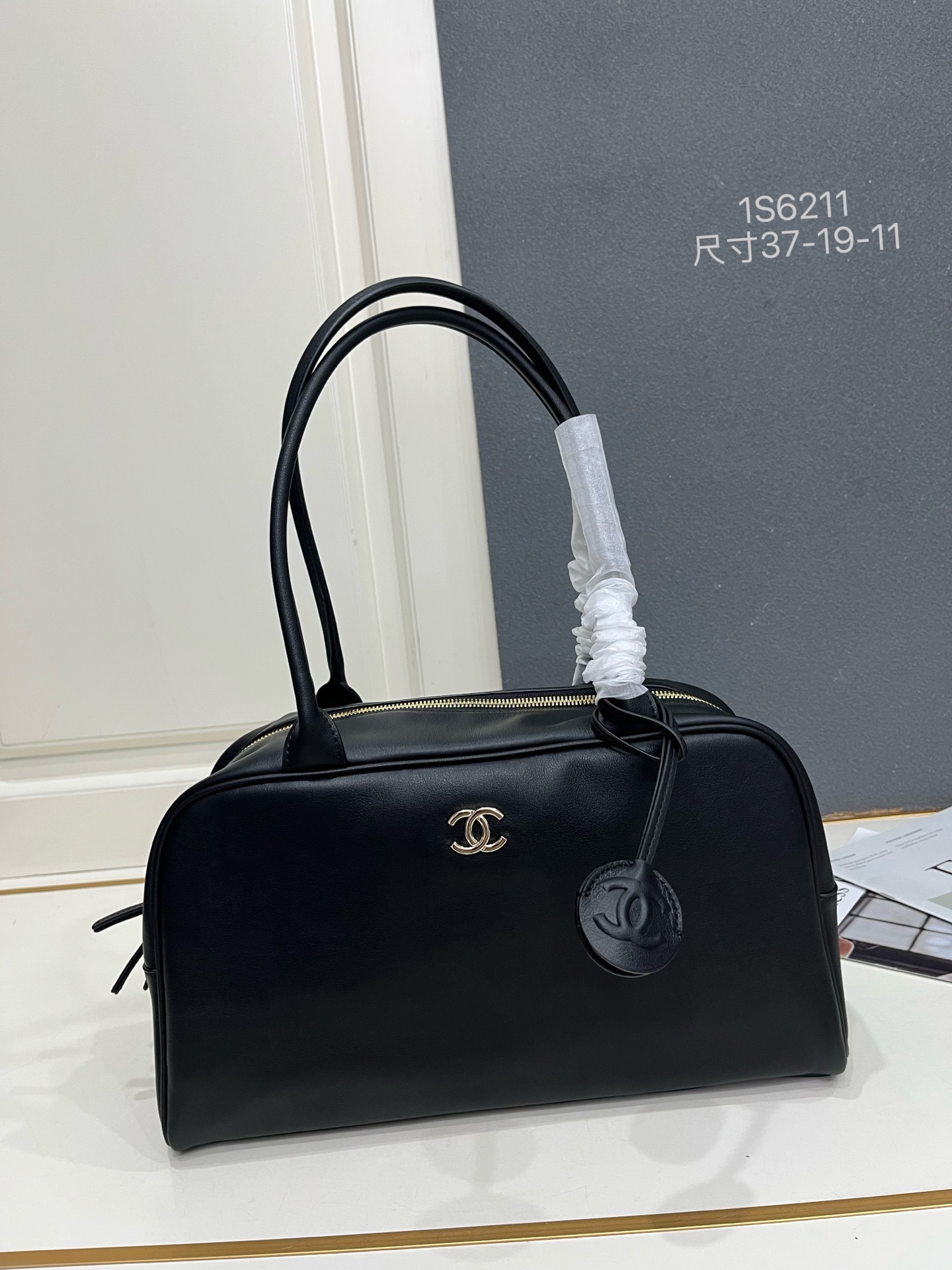 Cheap Chanel AAA quality Handbags in 230079, $130 USD- [IB230079] - Replica Chanel AAA quality Handbags