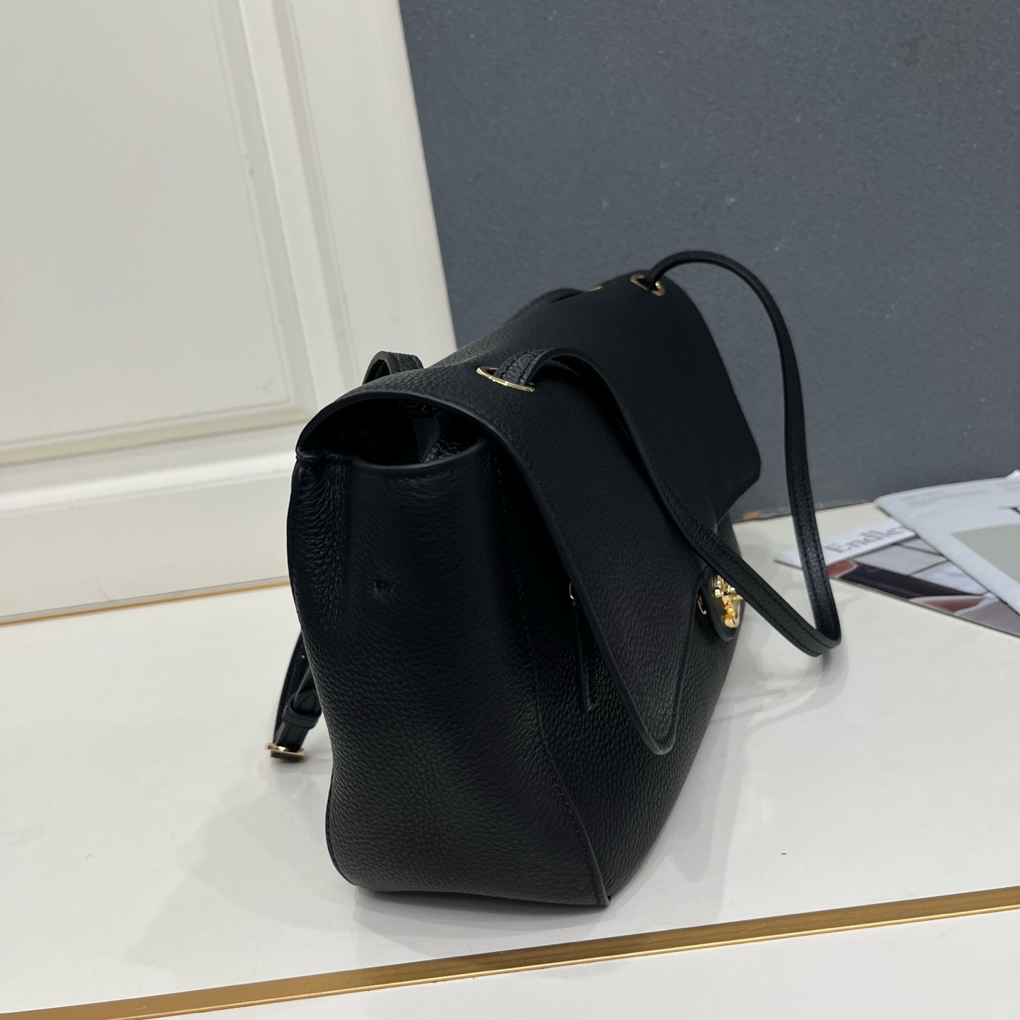 Cheap Chanel AAA quality Handbags in 230085, $140 USD- [IB230085] - Replica Chanel AAA quality Handbags