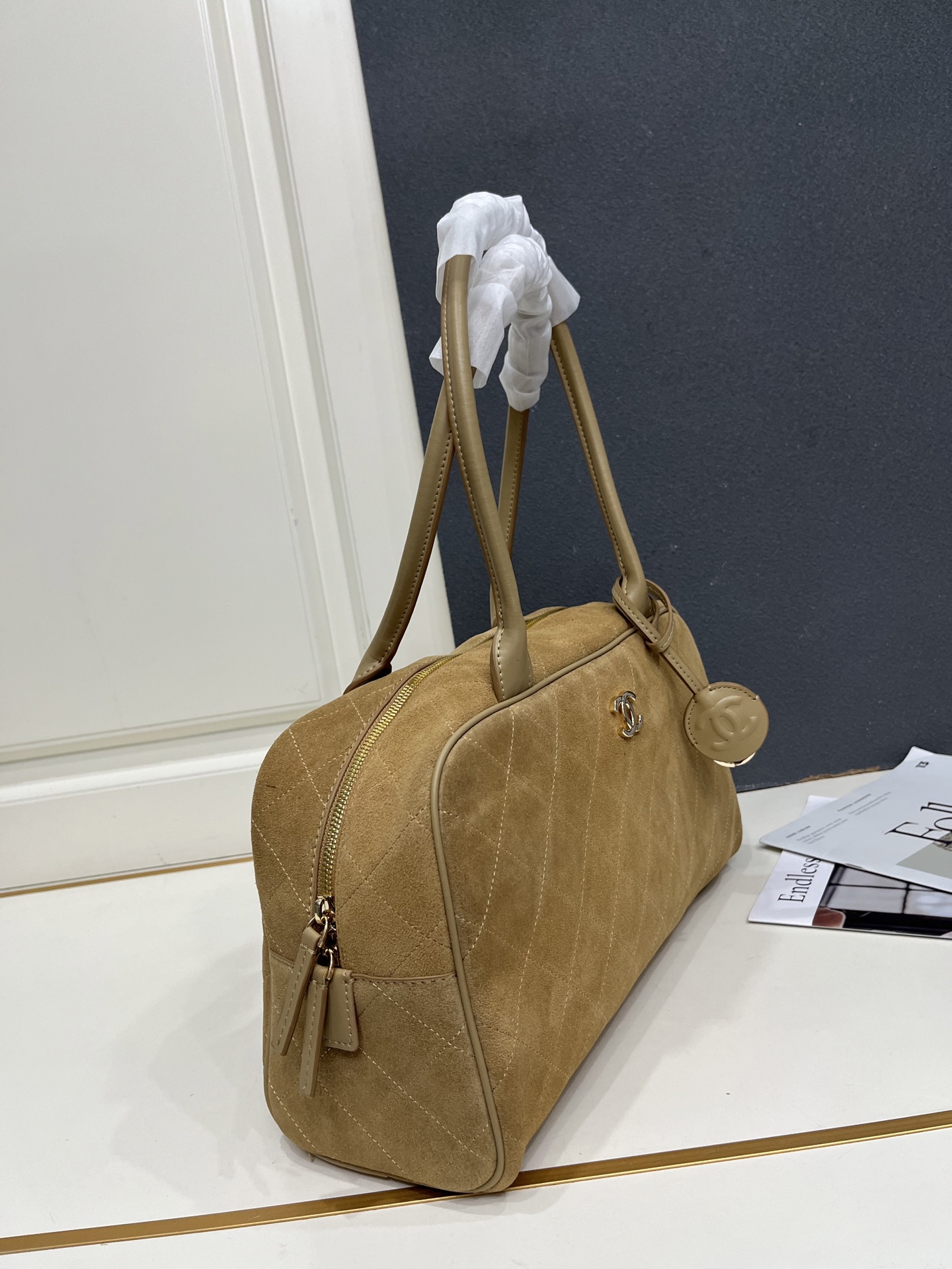 Cheap Chanel AAA quality Handbags in 230087, $135 USD- [IB230087] - Replica Chanel AAA quality Handbags