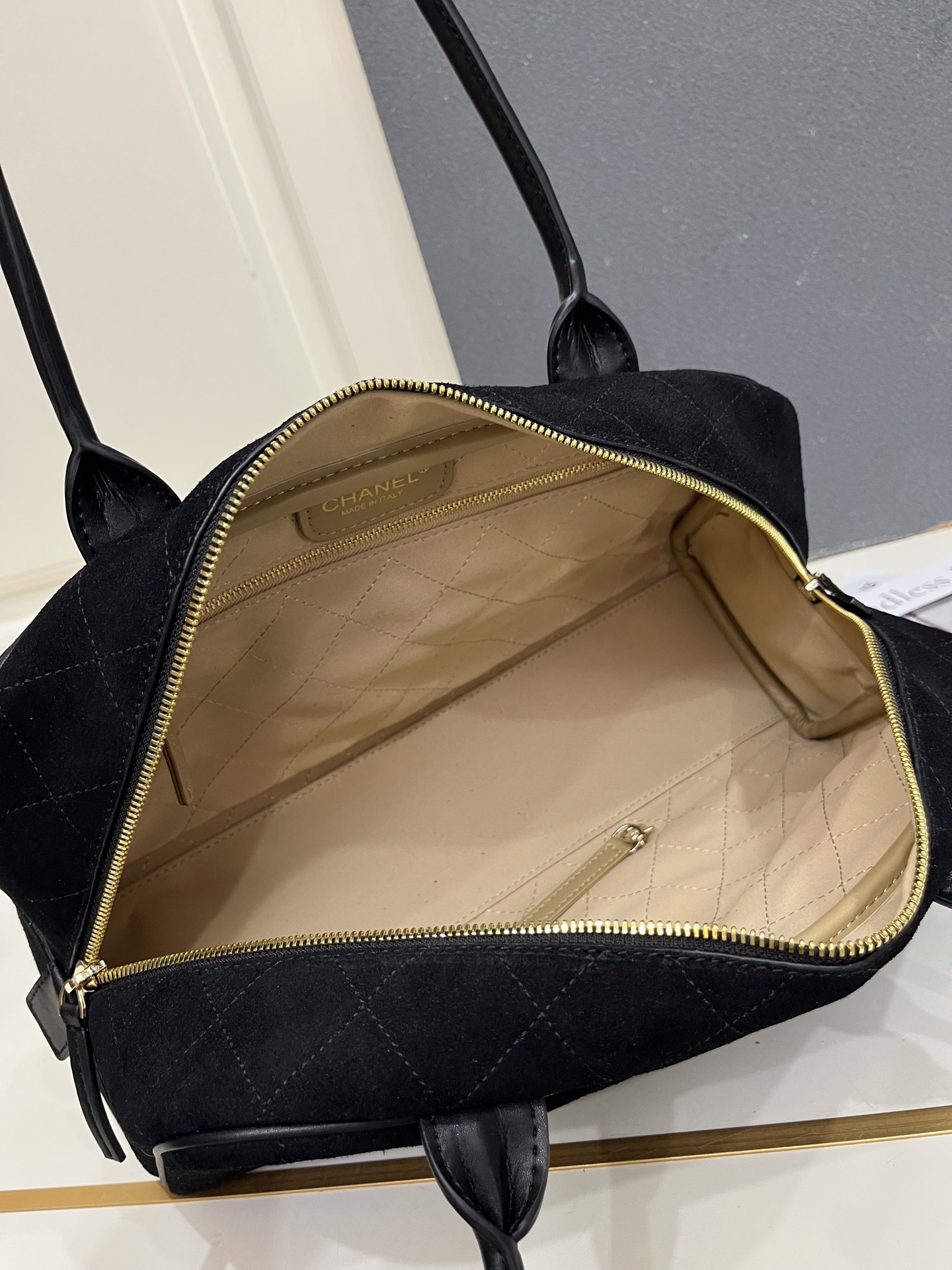Cheap Chanel AAA quality Handbags in 230089, $135 USD- [IB230089] - Replica Chanel AAA quality Handbags