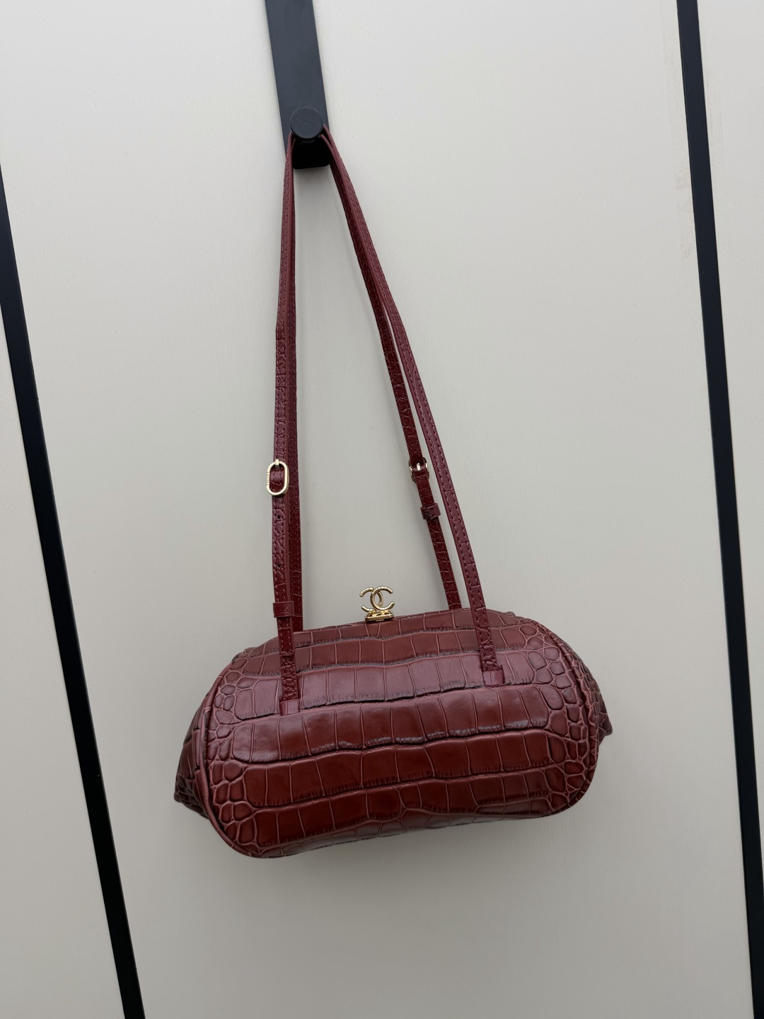 Cheap Chanel AAA quality Handbags in 230097, $140 USD- [IB230097] - Replica Chanel AAA quality Handbags