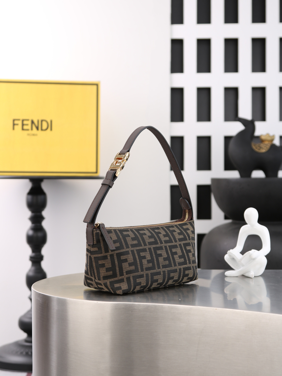 Cheap Fendi AAA+++ Handbags in 230104, $165 USD- [IB230104] - Replica Fendi AAA+++ Handbags
