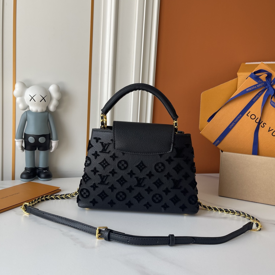 Cheap Louis Vuitton AAA Quality Handbags in 230159, $135 USD- [IB230159] - Replica Louis Vuitton AAA Quality Handbags