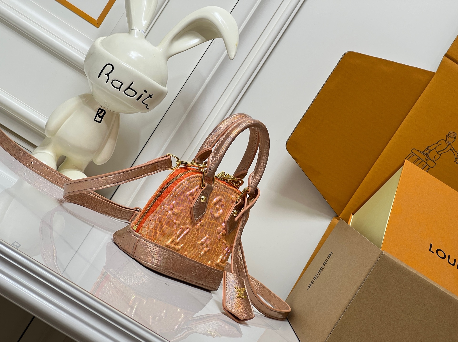 Cheap Louis Vuitton AAA Quality Handbags in 230173, $105 USD- [IB230173] - Replica Louis Vuitton AAA Quality Handbags